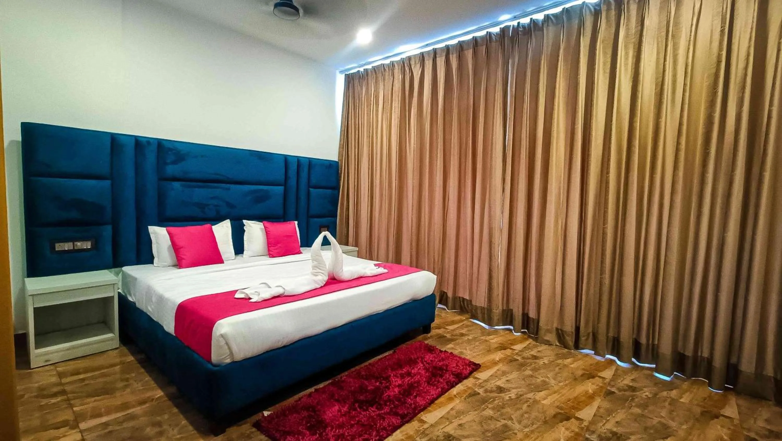 Bed in 36 Yard Beach Cottages