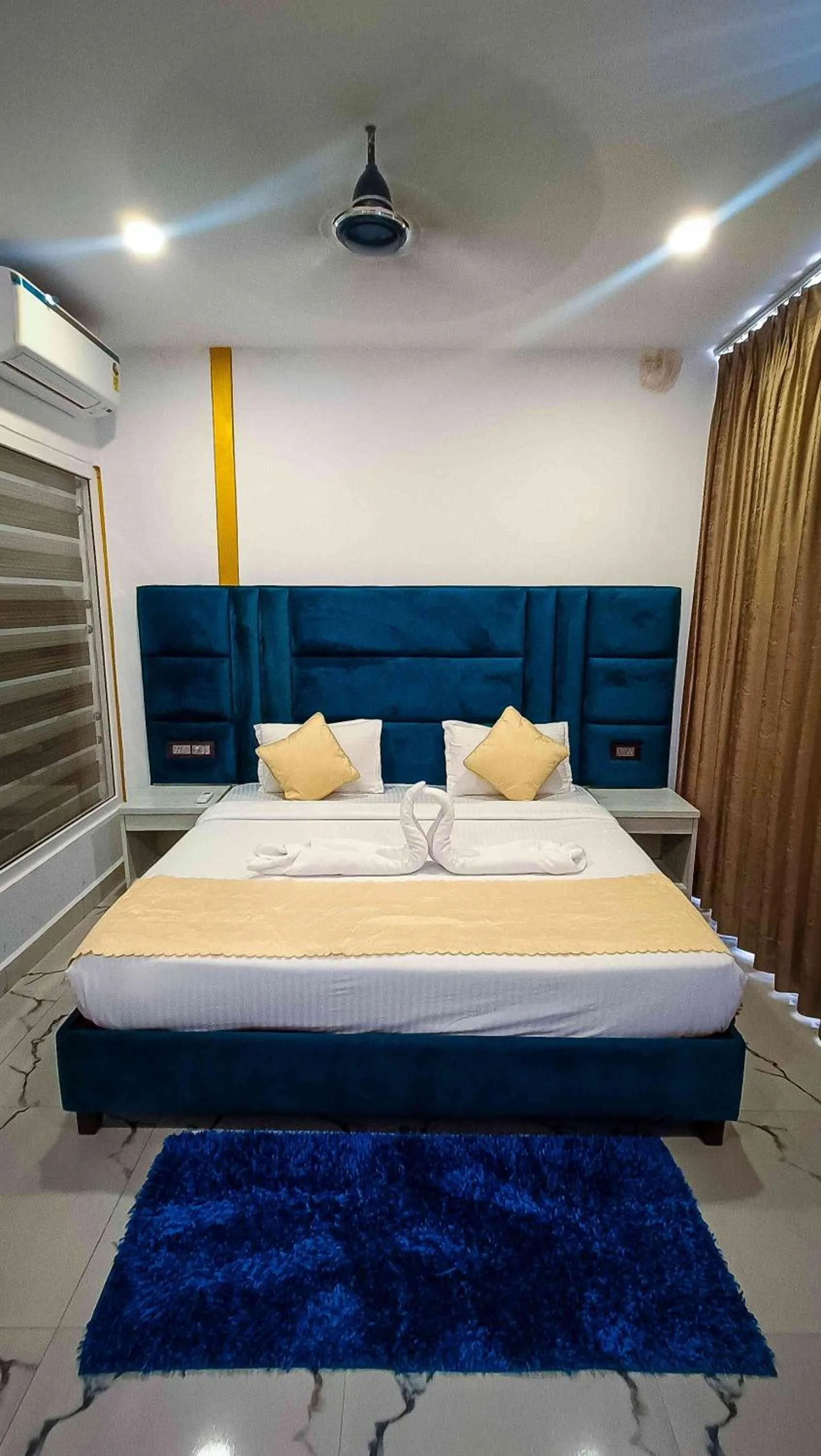 Bed in 36 Yard Beach Cottages