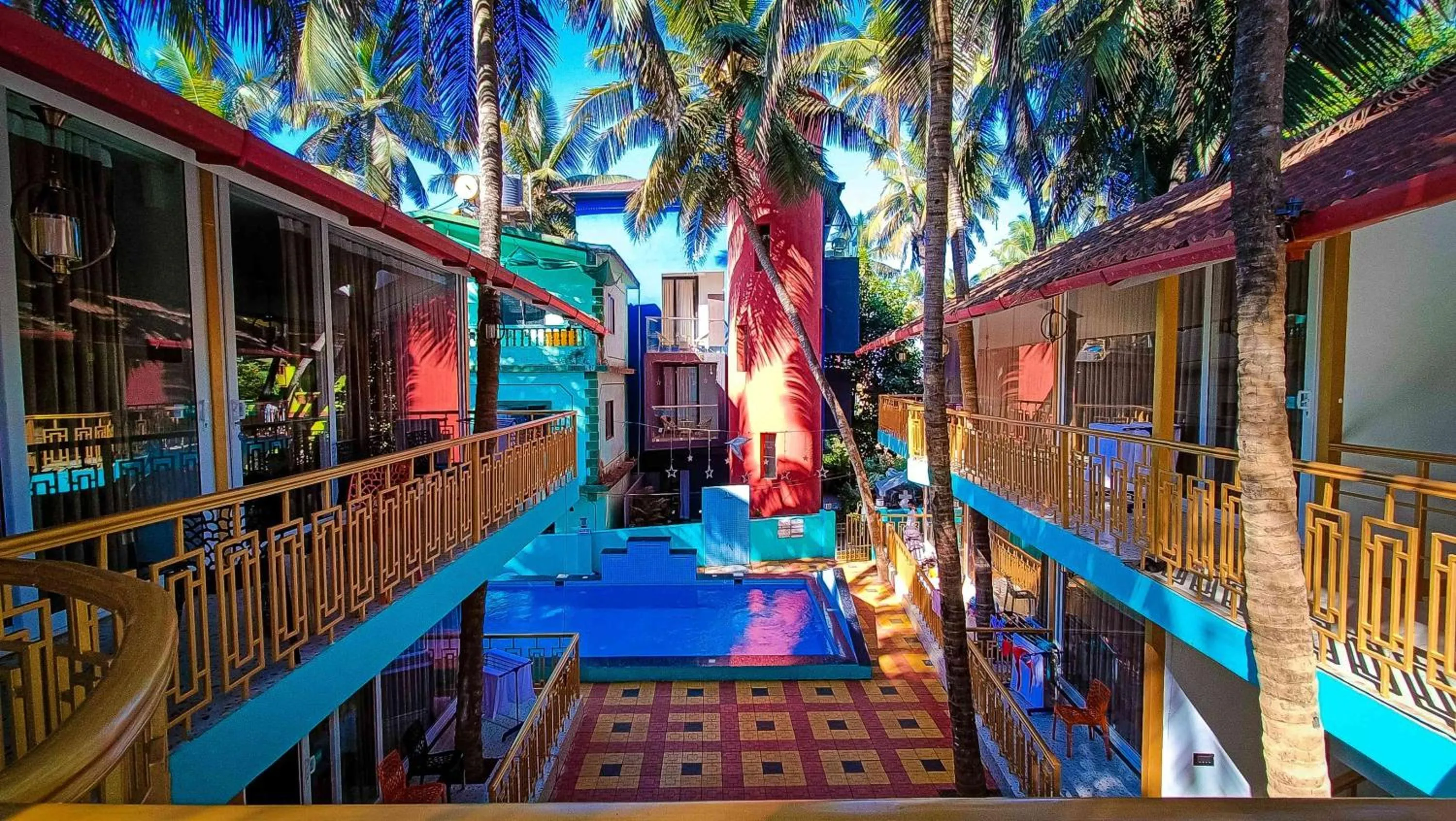 Property building in 36 Yard Beach Cottages