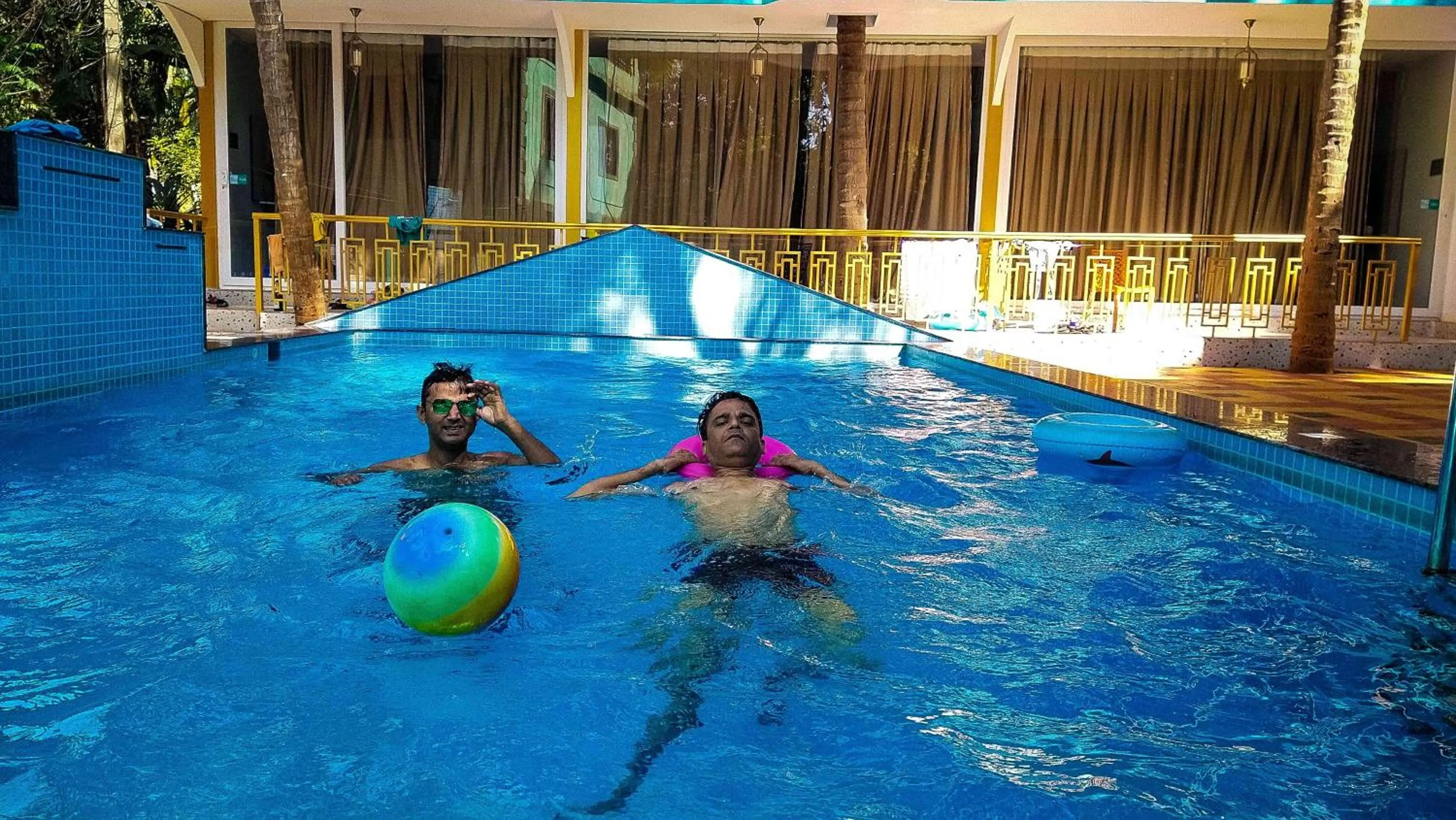 Swimming pool in 36 Yard Beach Cottages