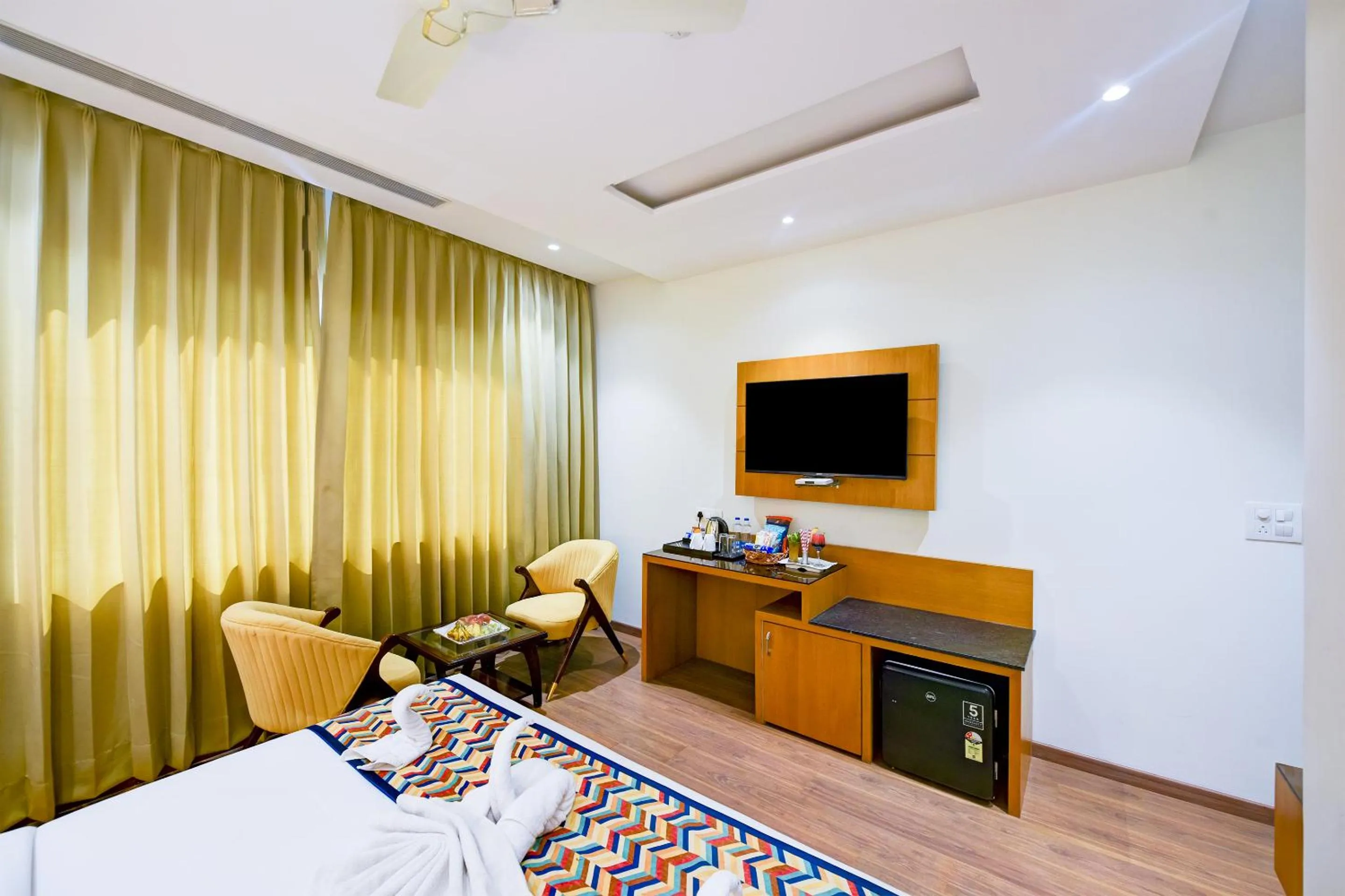 TV and multimedia, Bed in Classio Royale By iO Hotels Near Golden Temple
