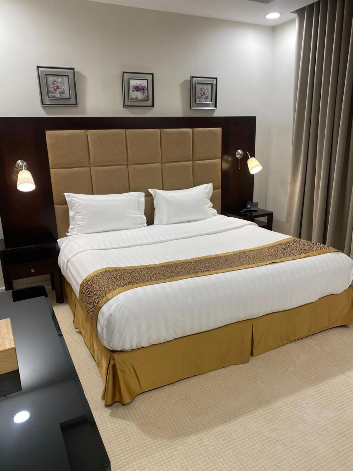 Bed in جلنار الشرق للشقق المخدومة