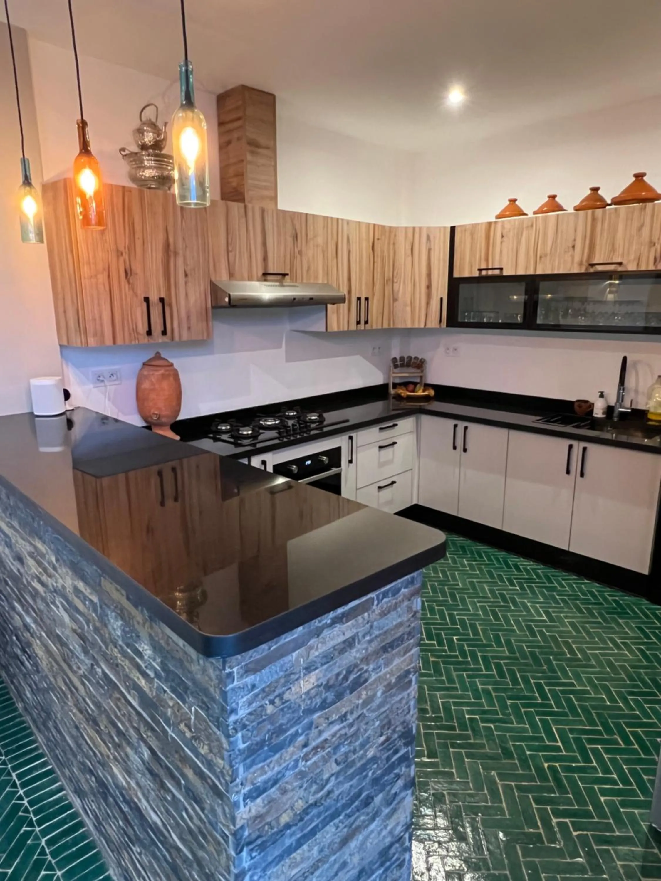 Kitchen or kitchenette in Riad Darchica