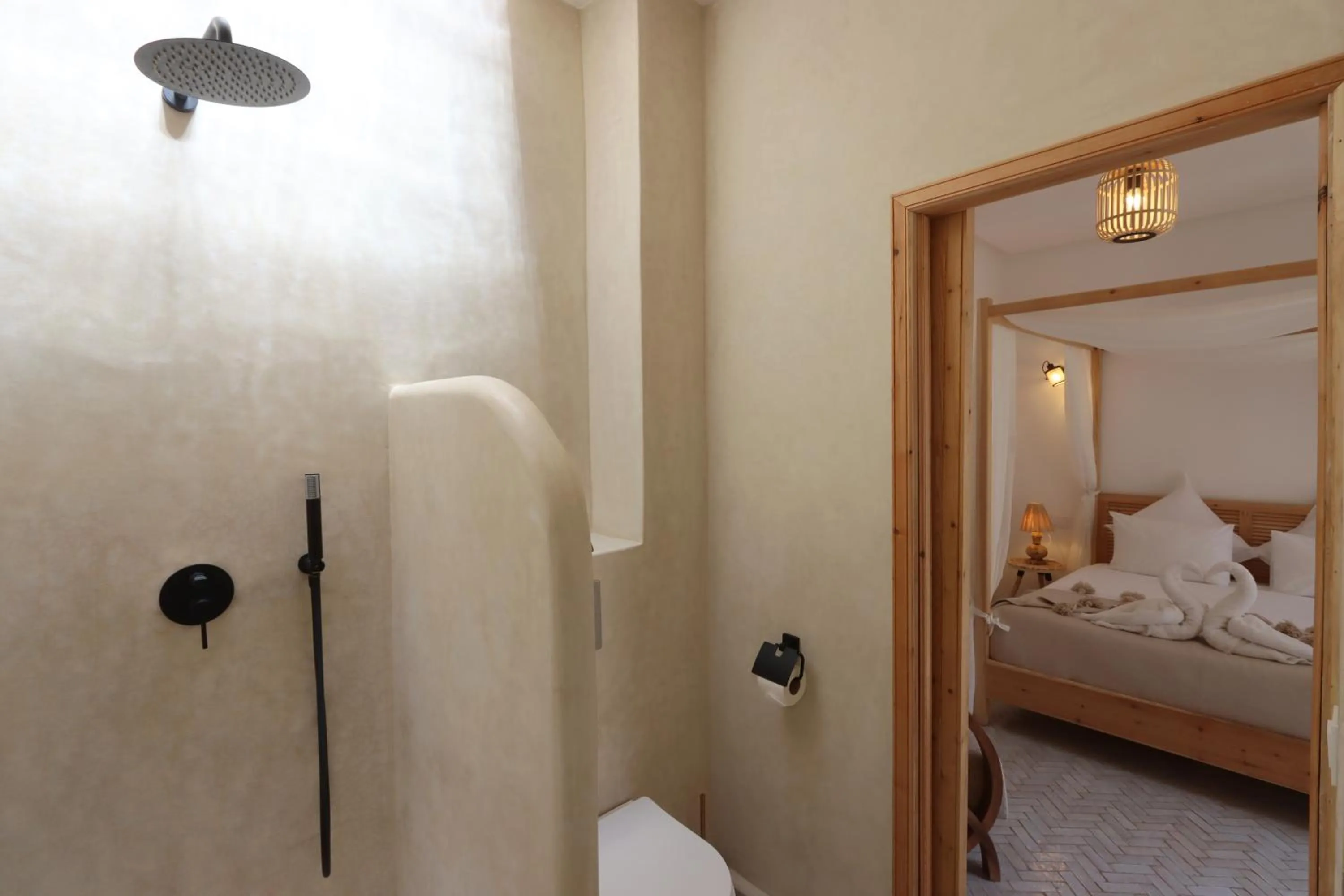 Bed in Riad Darchica