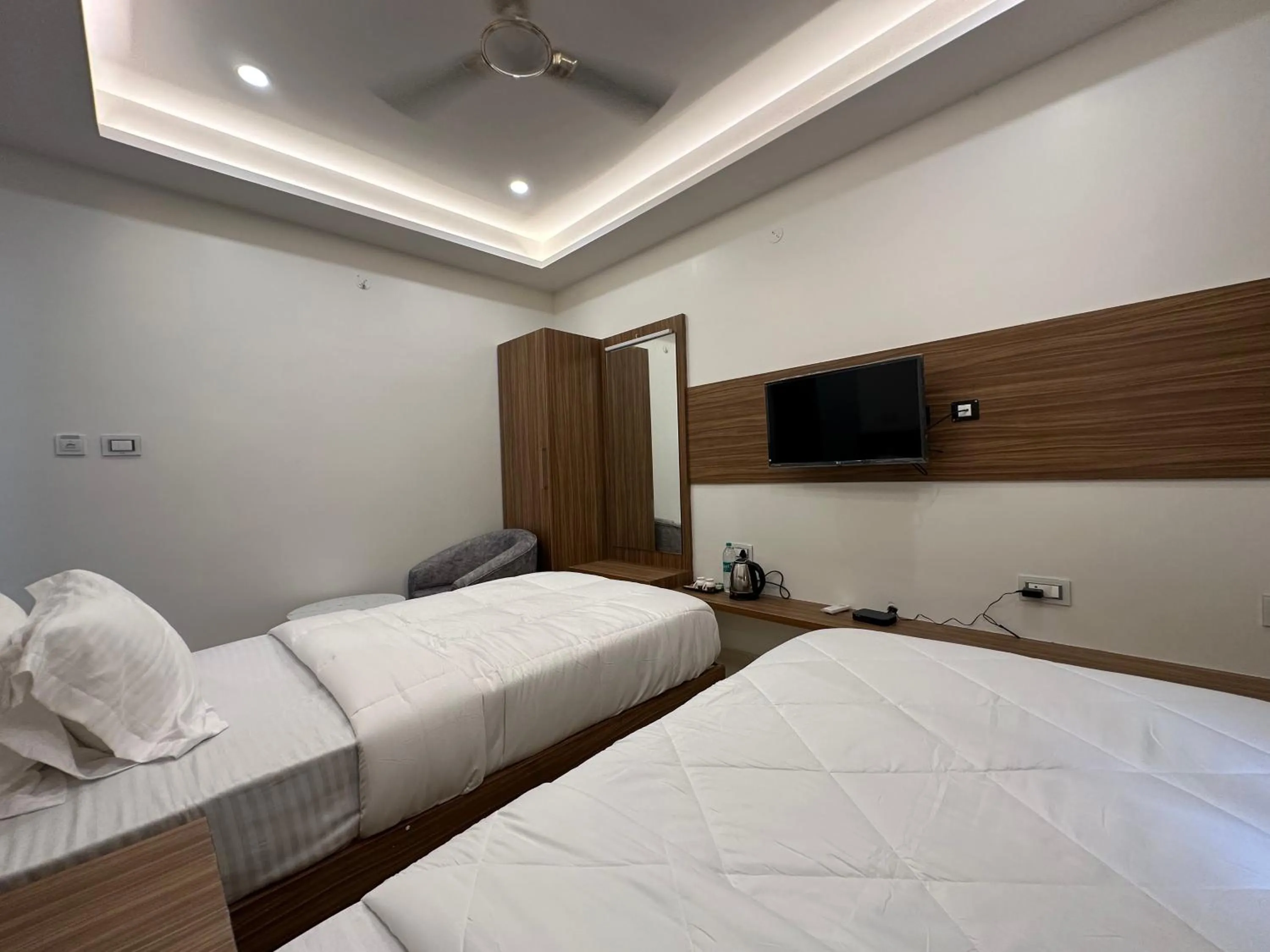 TV and multimedia, Bed in SRI KRISHNA RESIDENCY Srirangam
