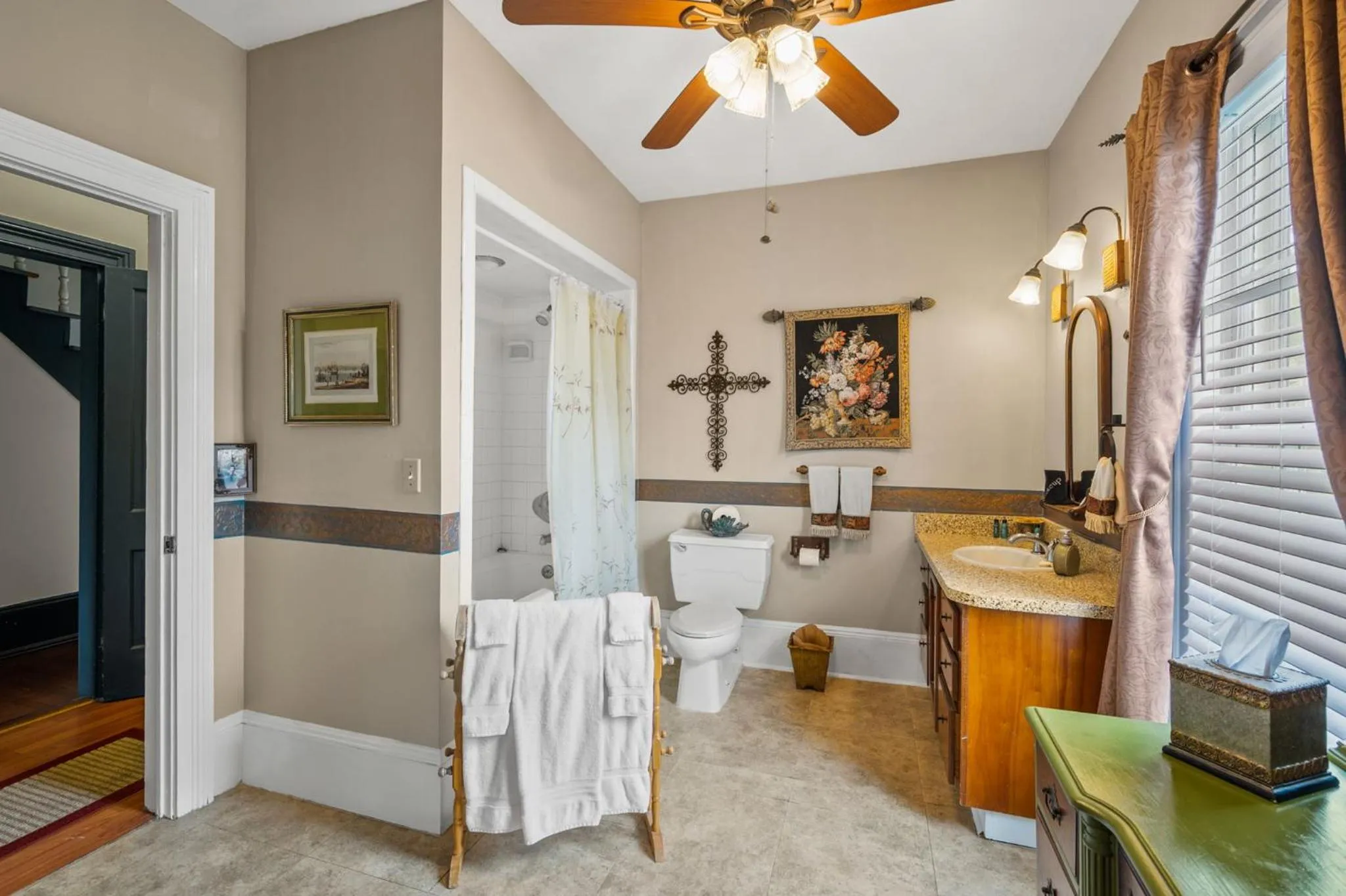 Bedroom in Goodbread House Bed and Breakfast