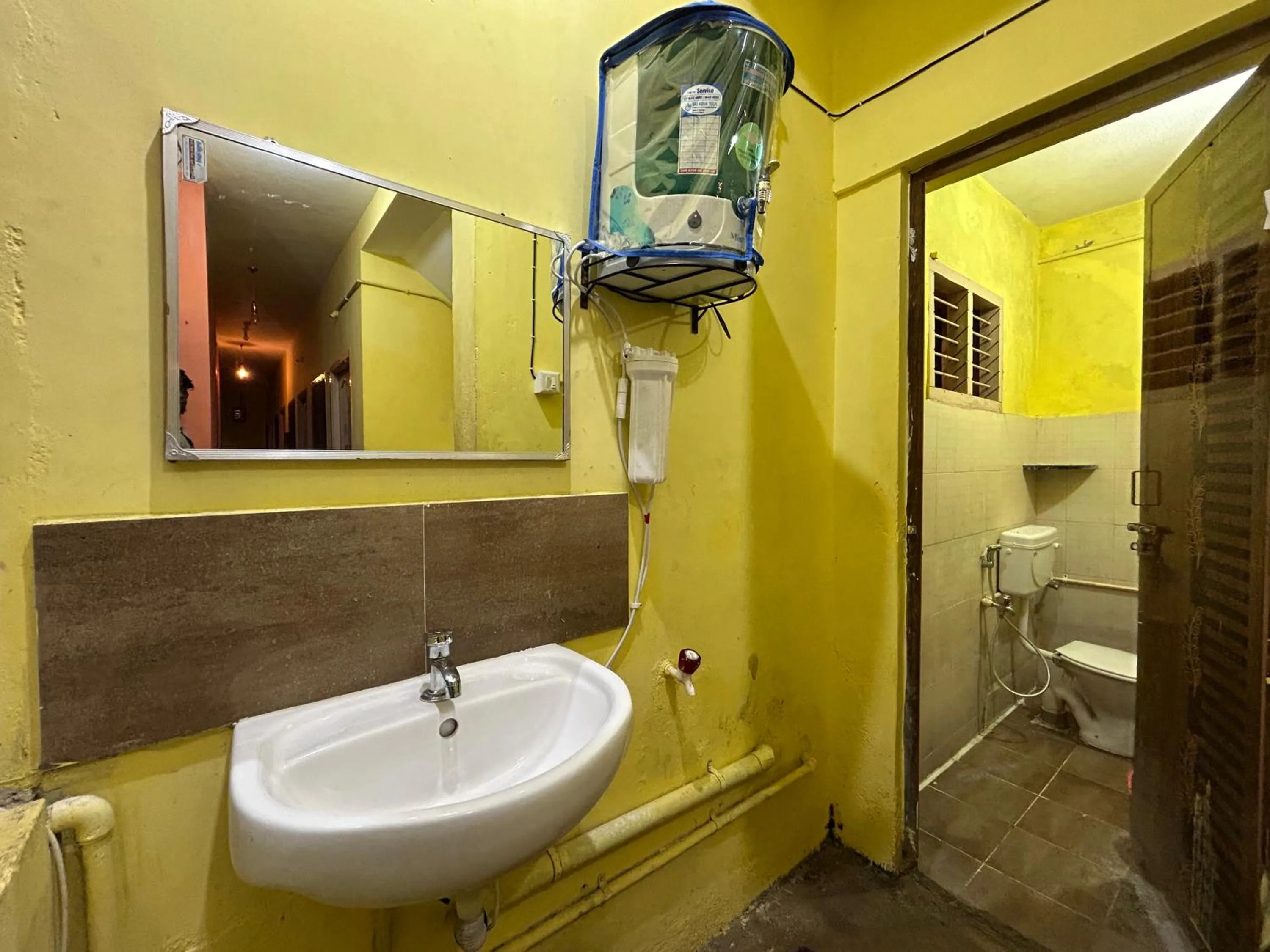 Bathroom in The Kaya Backpackers Rooms Srirangam