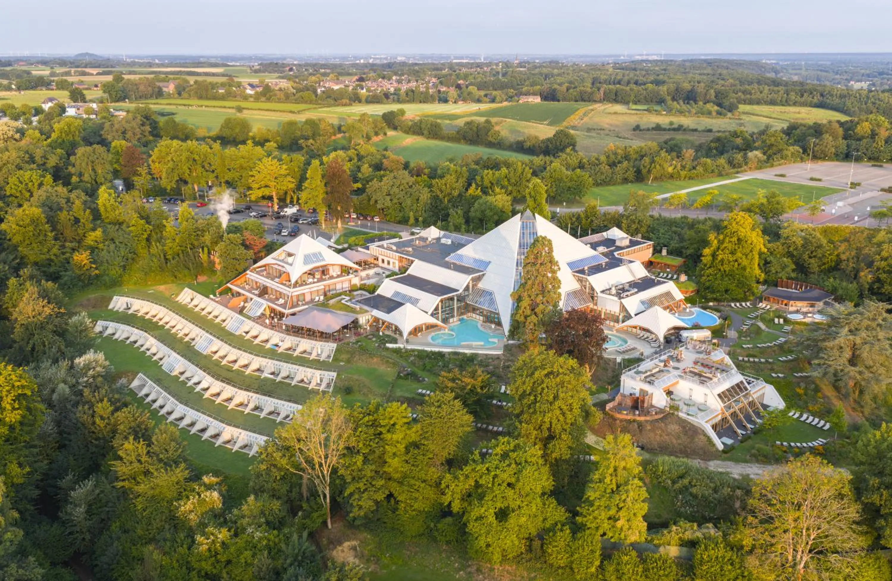 Property building in Wellnesshotel Thermae 2000
