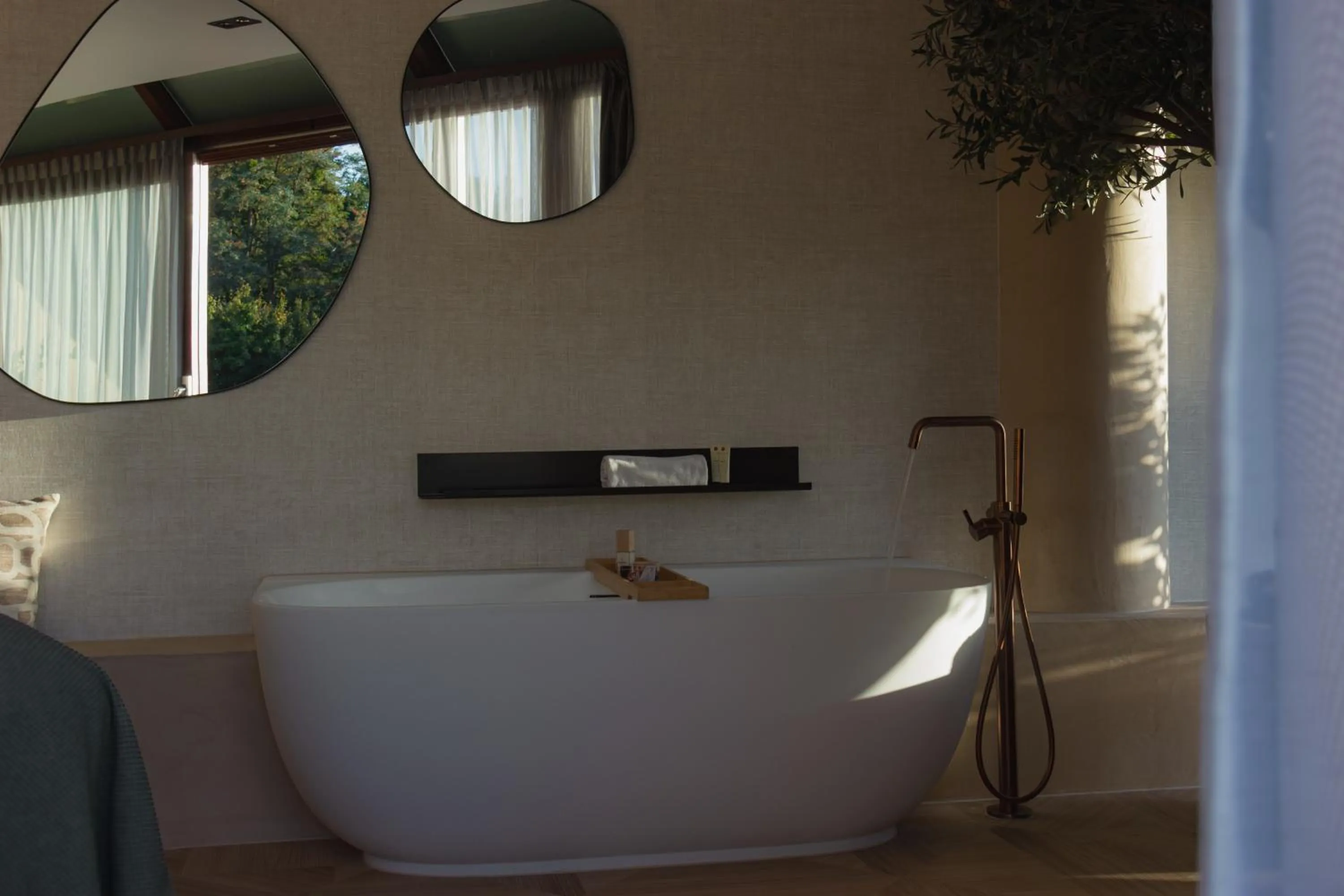 Bath in Wellnesshotel Thermae 2000