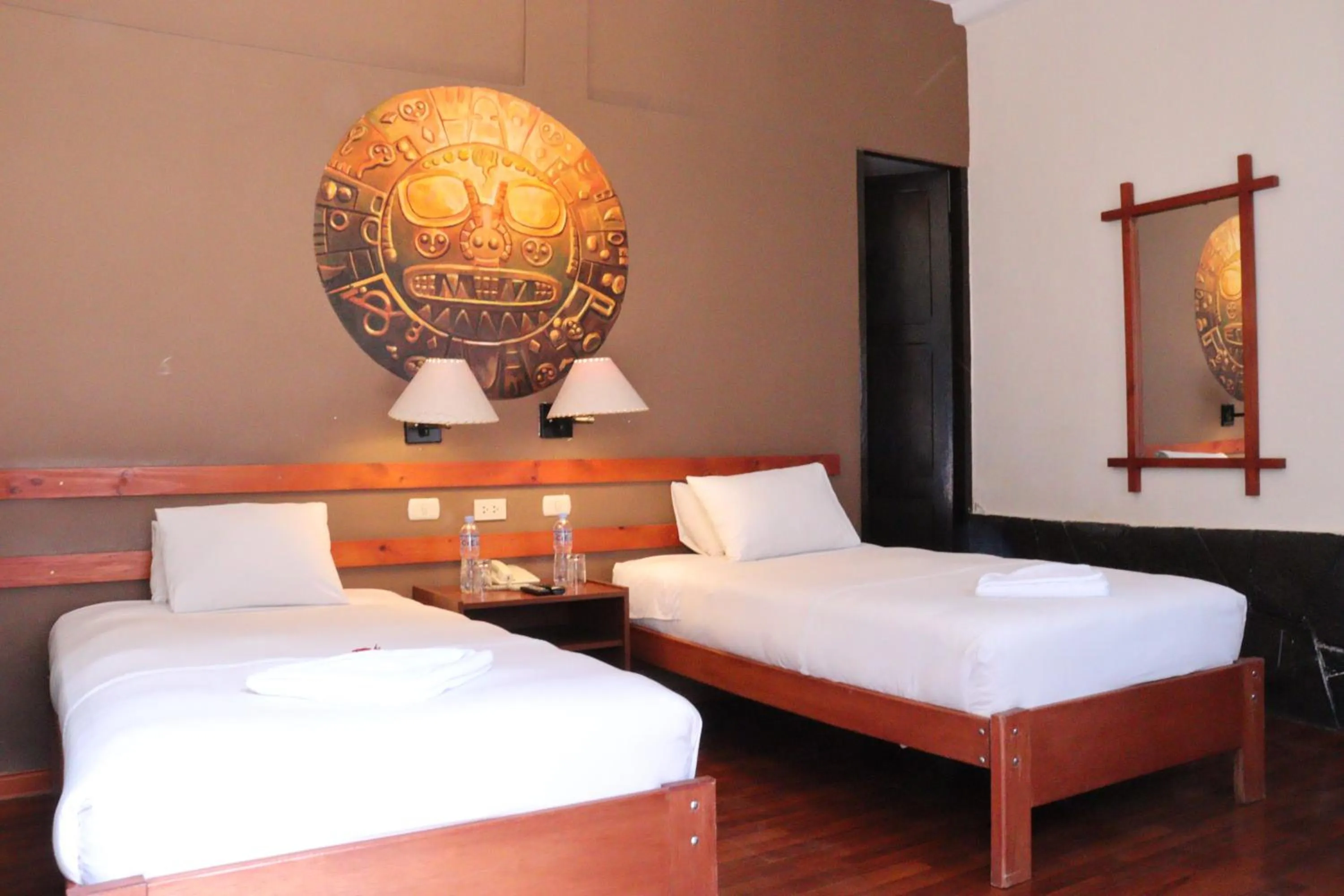 Photo of the whole room in La Casona de Rimacpampa