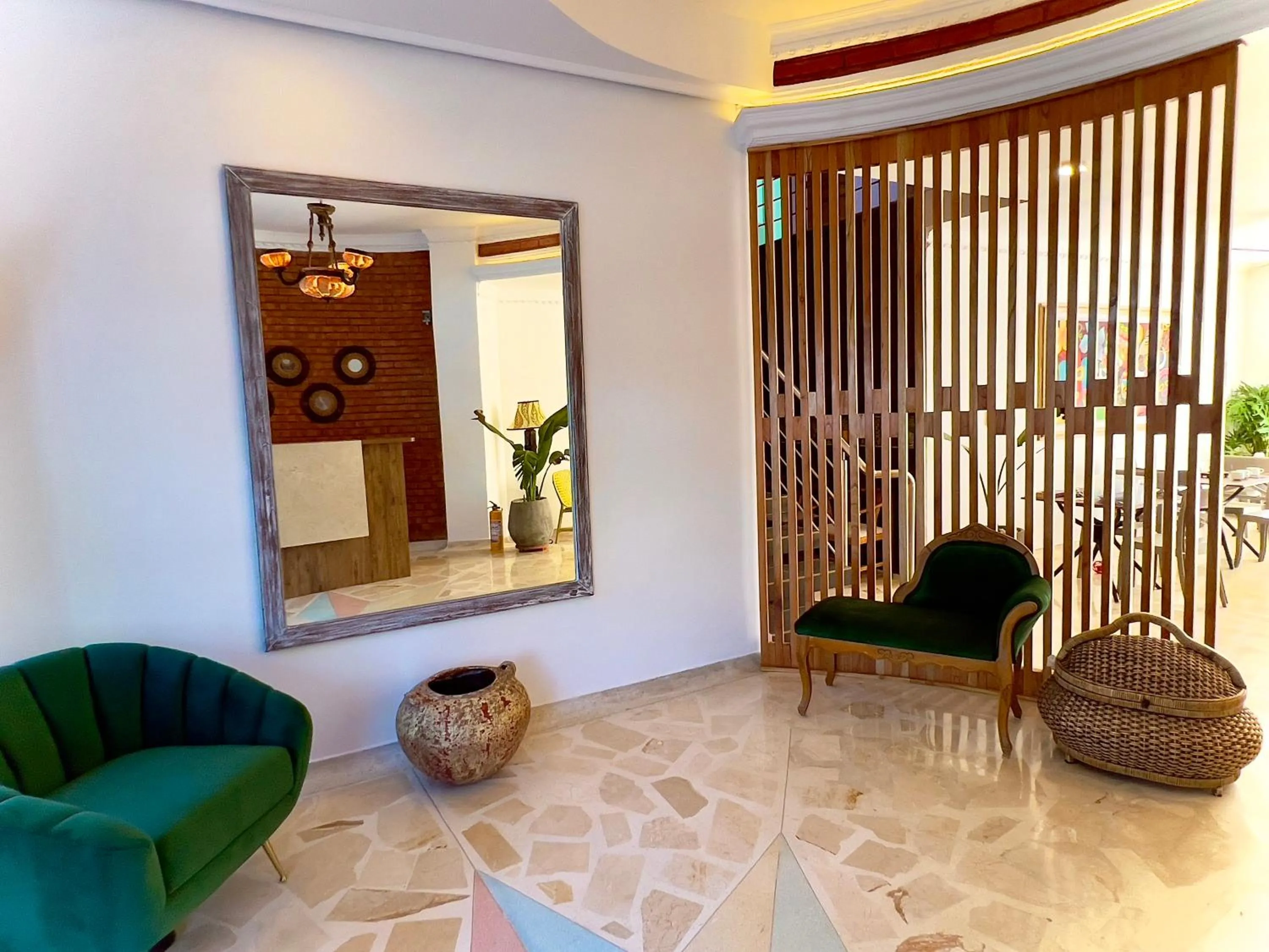 Lobby or reception in Charme 64 Hotel Boutique