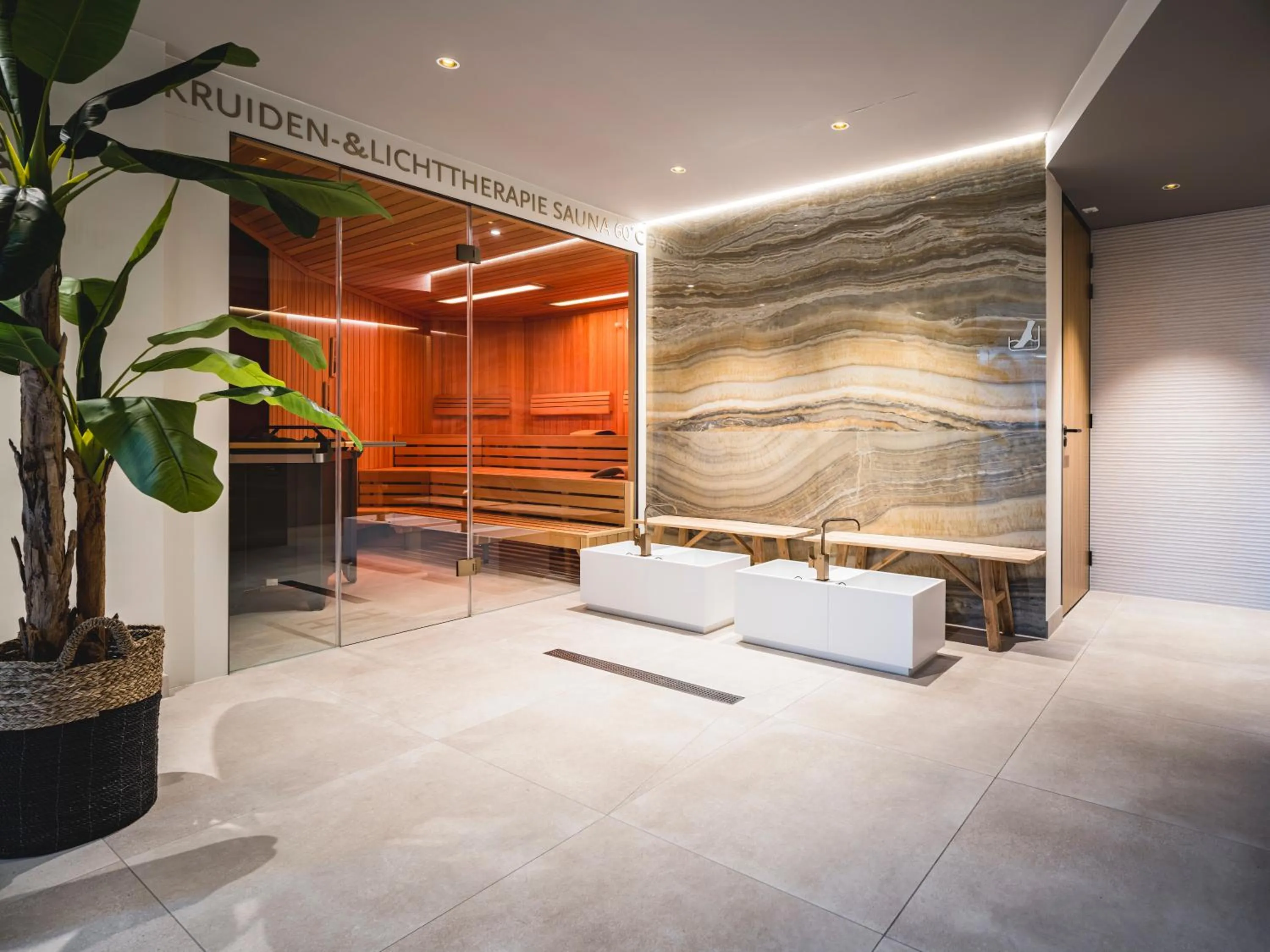 Spa and wellness centre/facilities in Van der Valk Hotel Heerlen