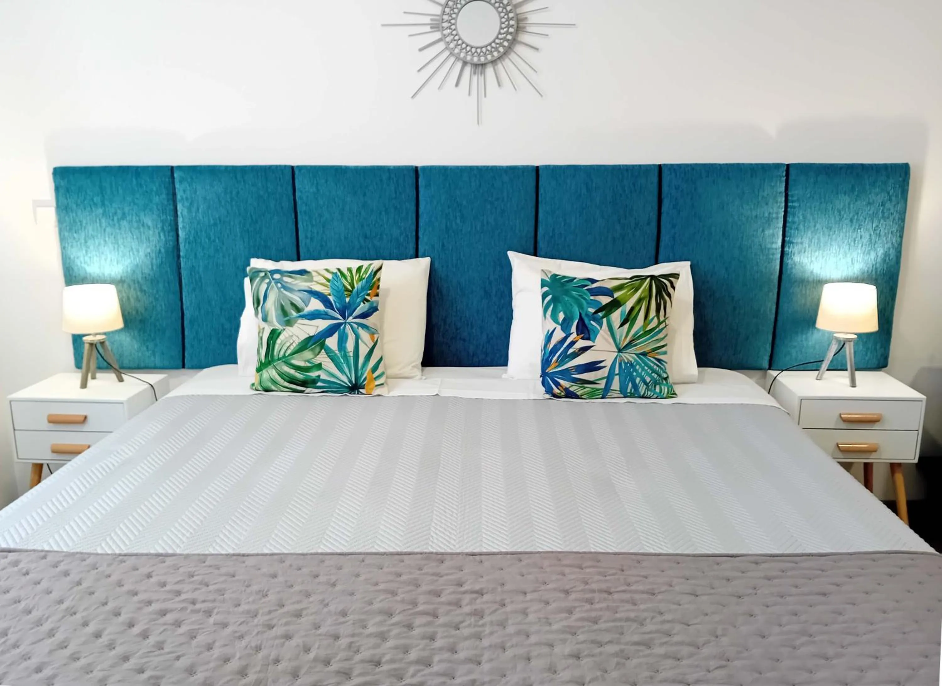 Bed in Garden House Fundão