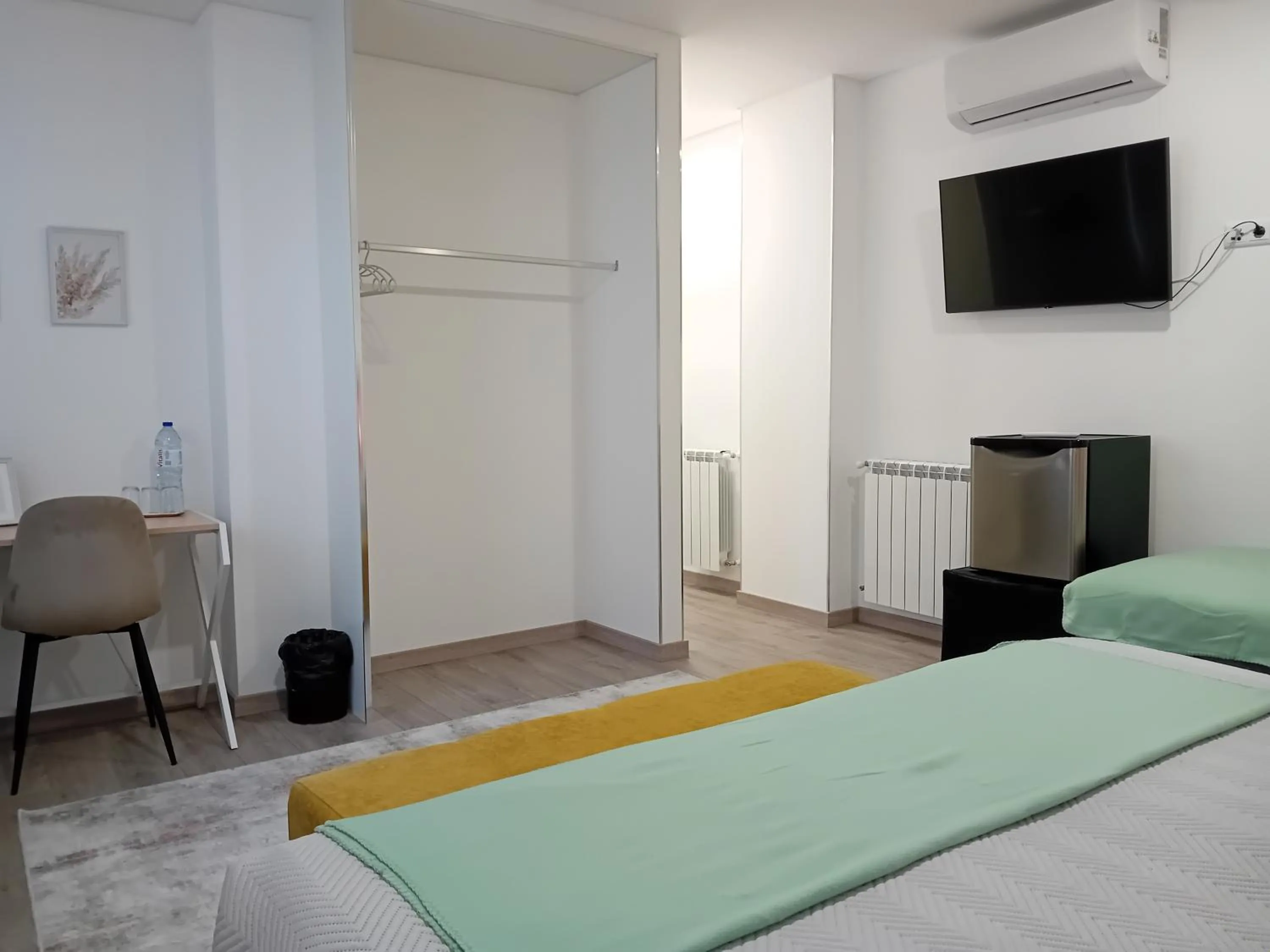 Bed in Garden House Fundão