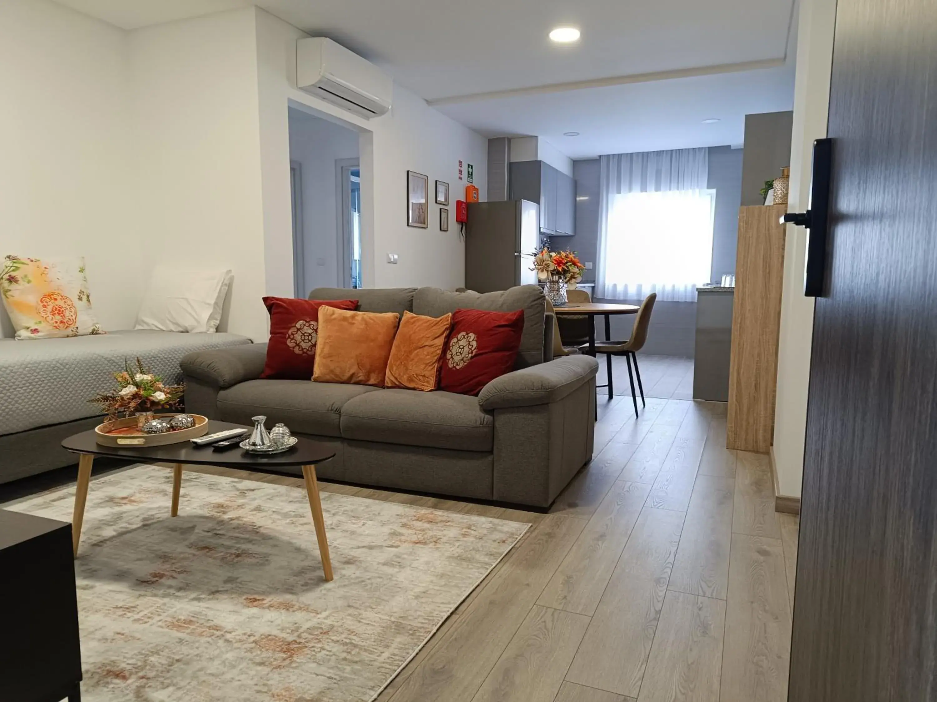 Two-Bedroom Deluxe Apartment in Garden House Fundão Two-Bedroom Deluxe Apartment in Garden House Fundão