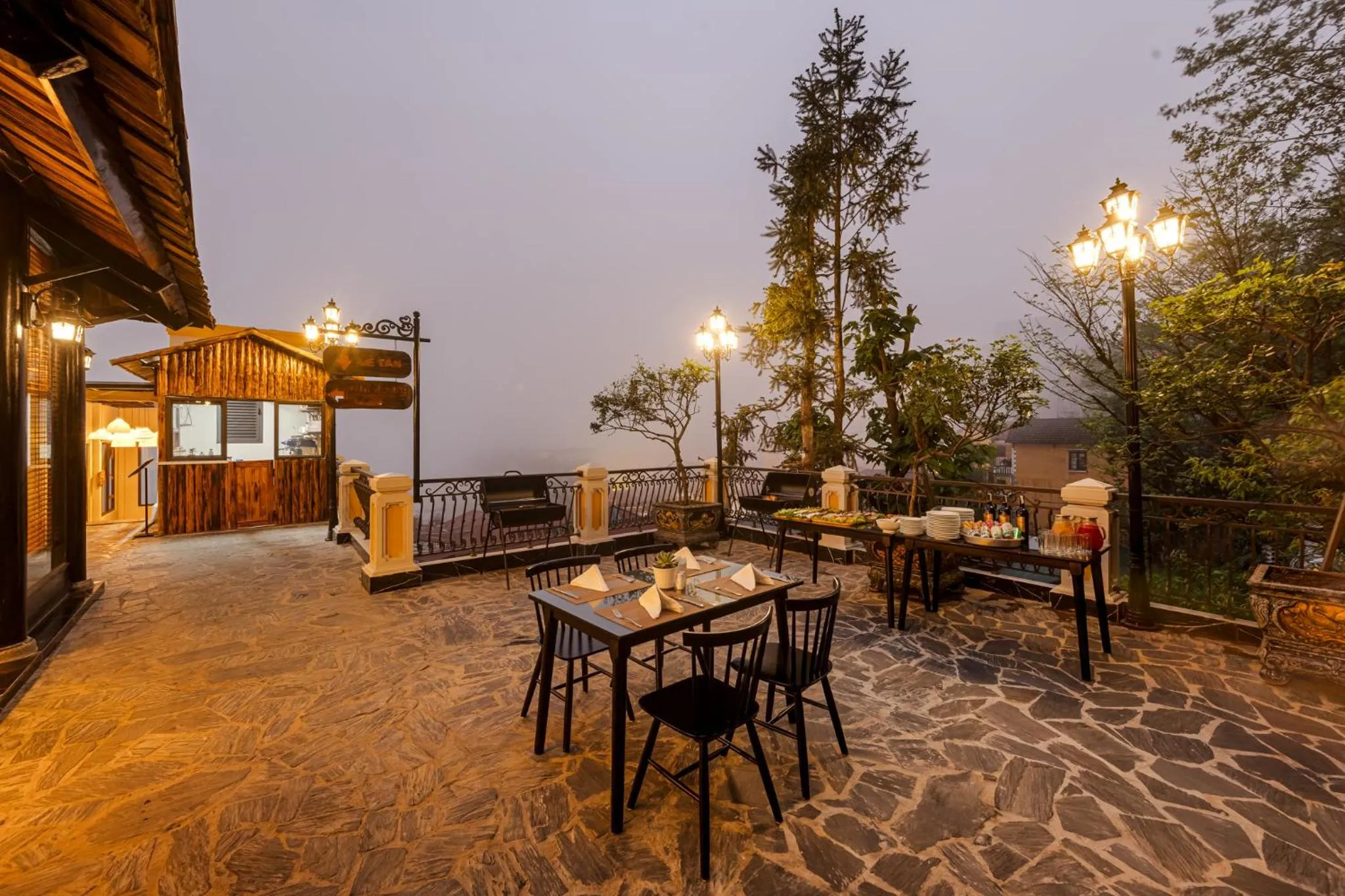 Balcony/Terrace in Sapa Soleil Hotel