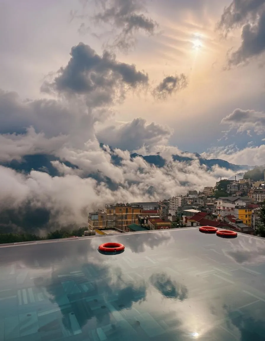 Swimming pool in Sapa Soleil Hotel