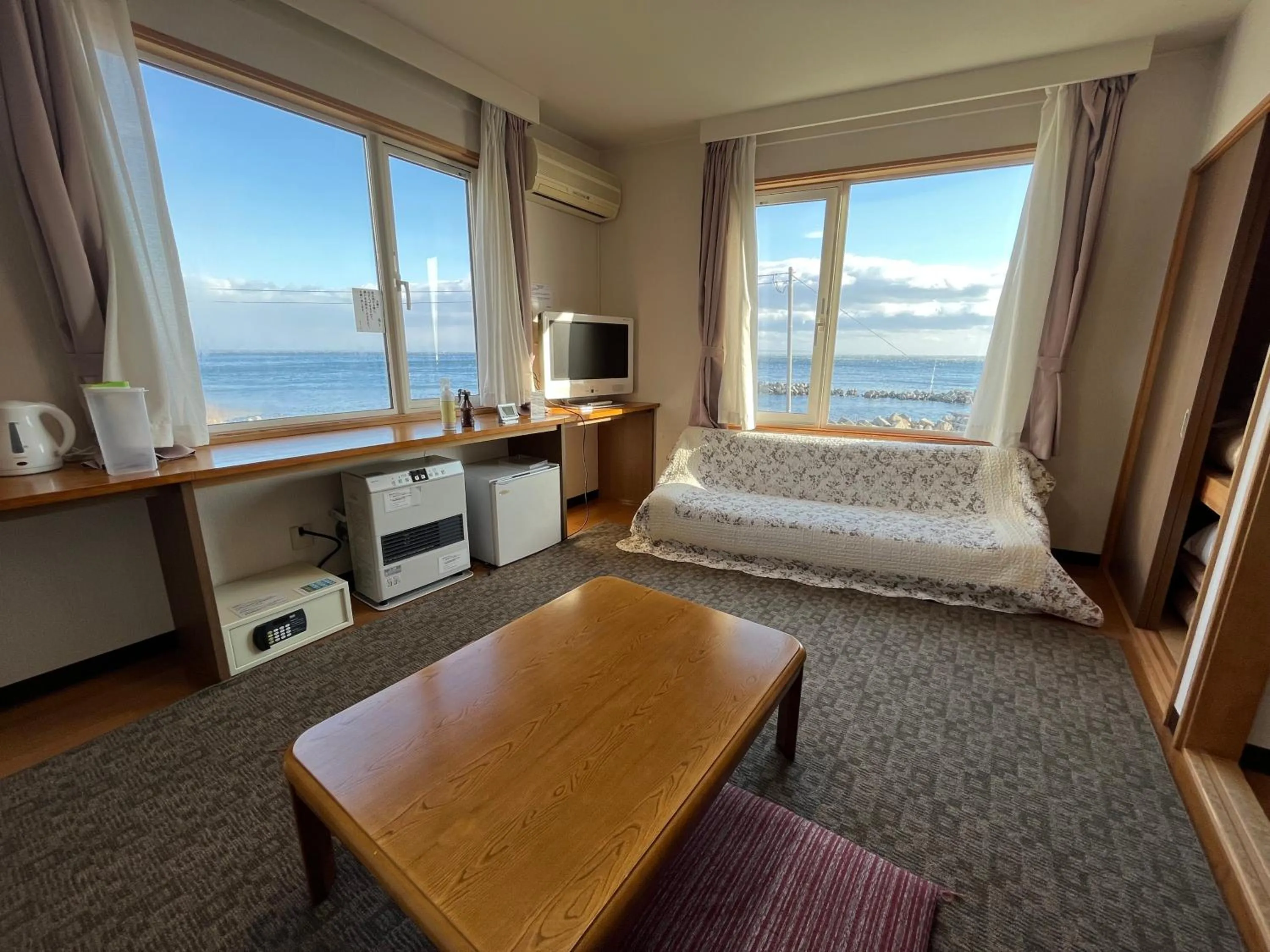 Photo of the whole room, Bed in LiVEMAX RESORT Shiretoko Sea Front