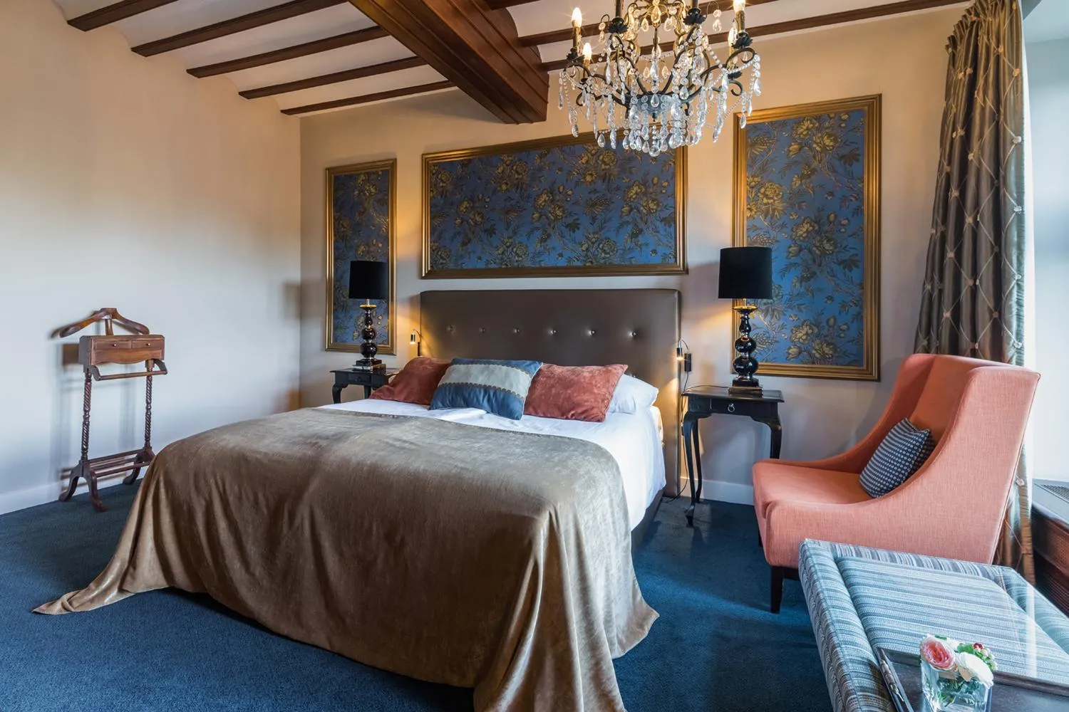 Bed in Van der Valk Hotel Kasteel Terworm