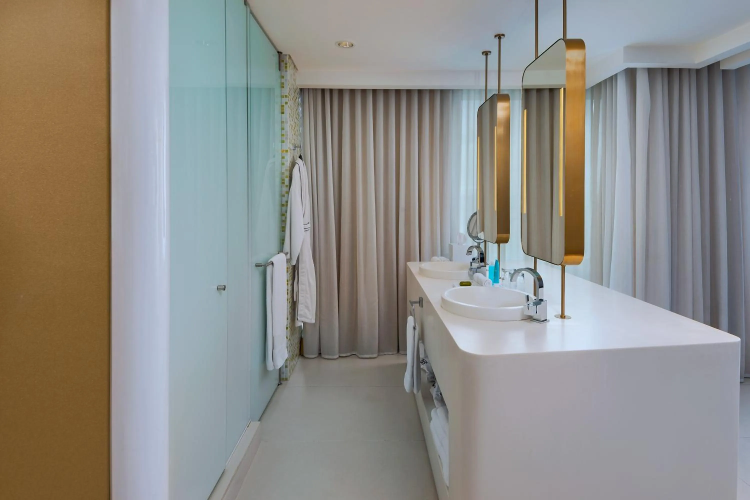 Bathroom in W Bogota