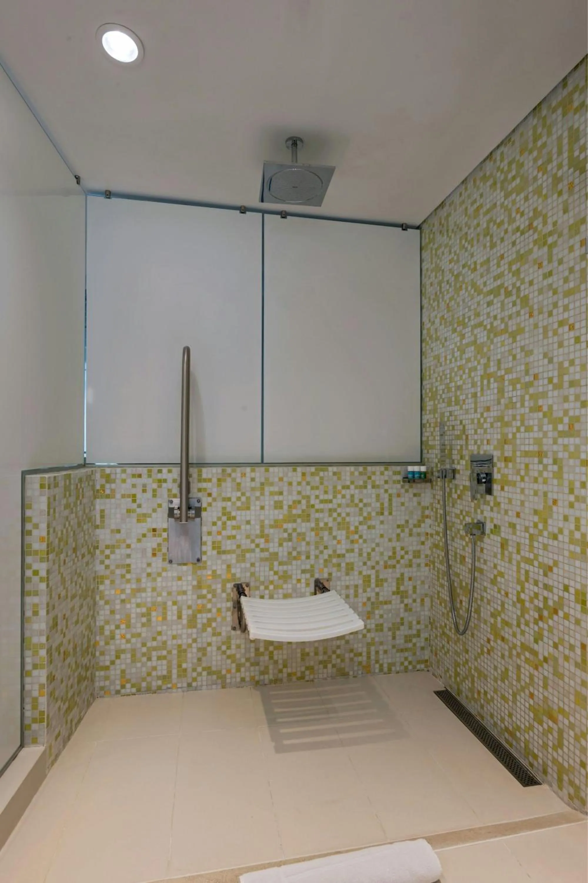 Bathroom in W Bogota