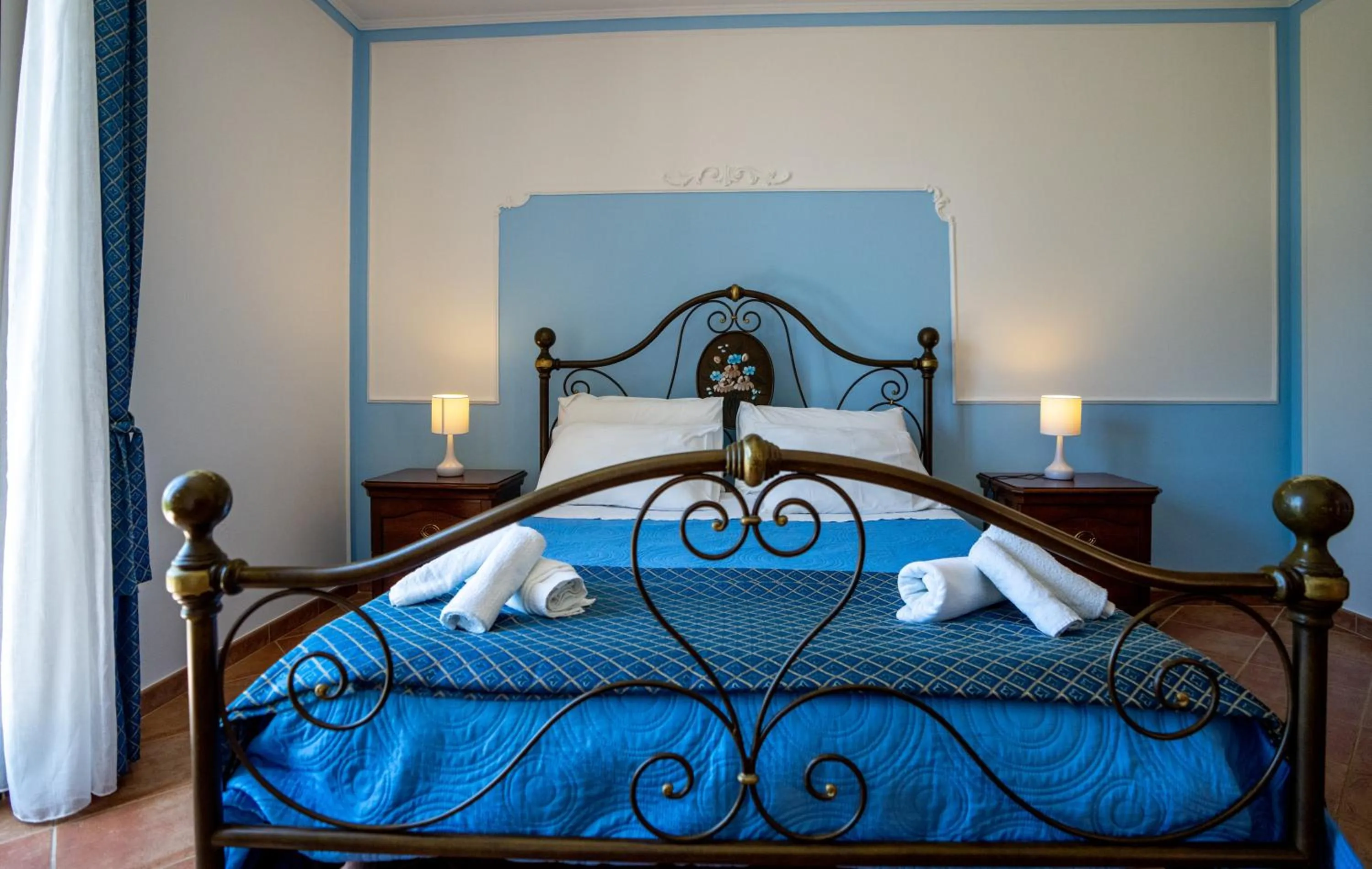 Bedroom, Bed in - Vista Egadi -