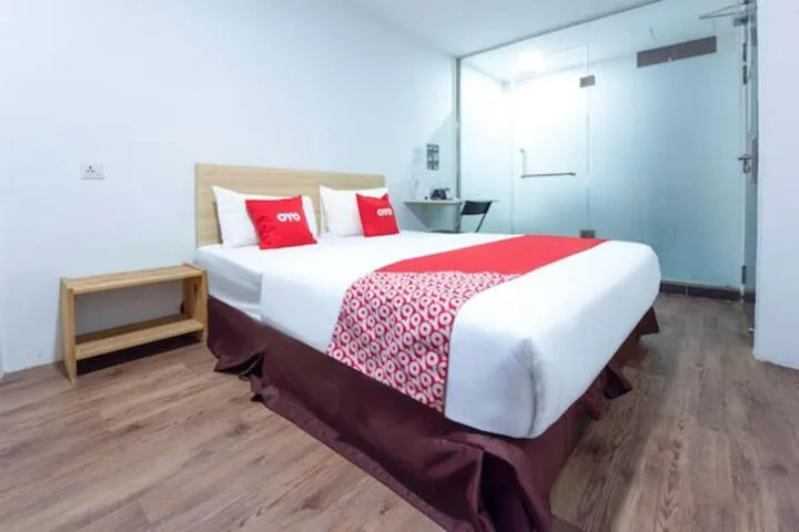 Bed in NORTH CITY HOTEL