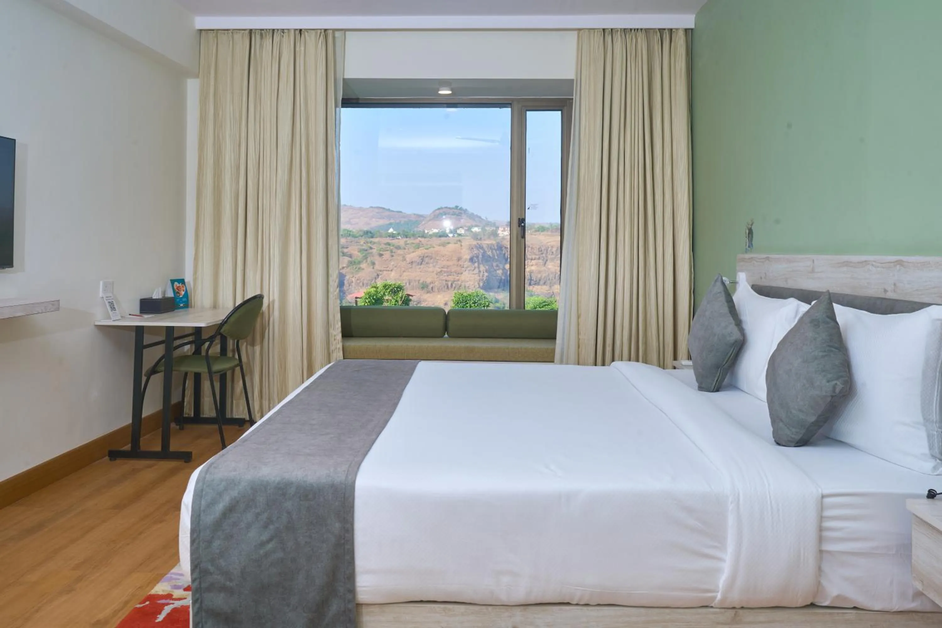 Bed in Ikshana Resort and Spa, Khandala