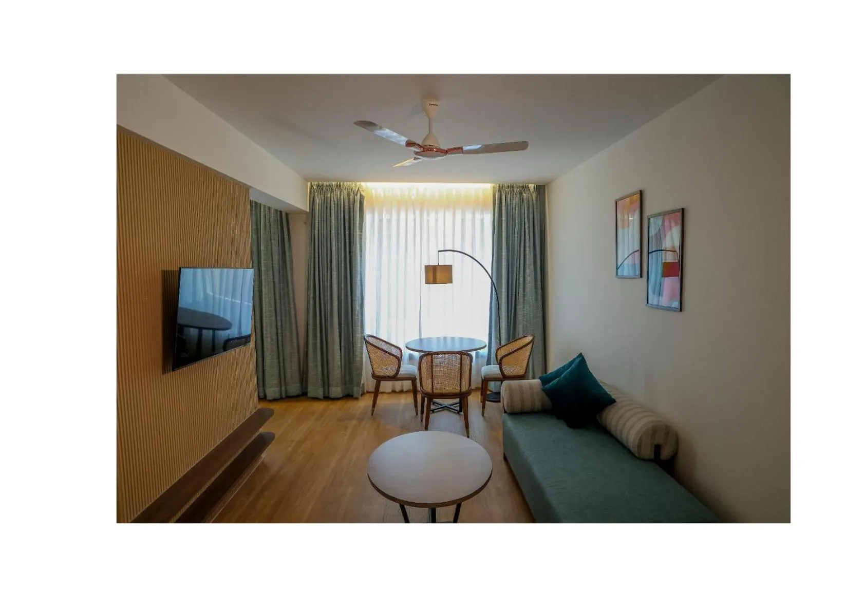 Living room in Ikshana Resort and Spa, Khandala