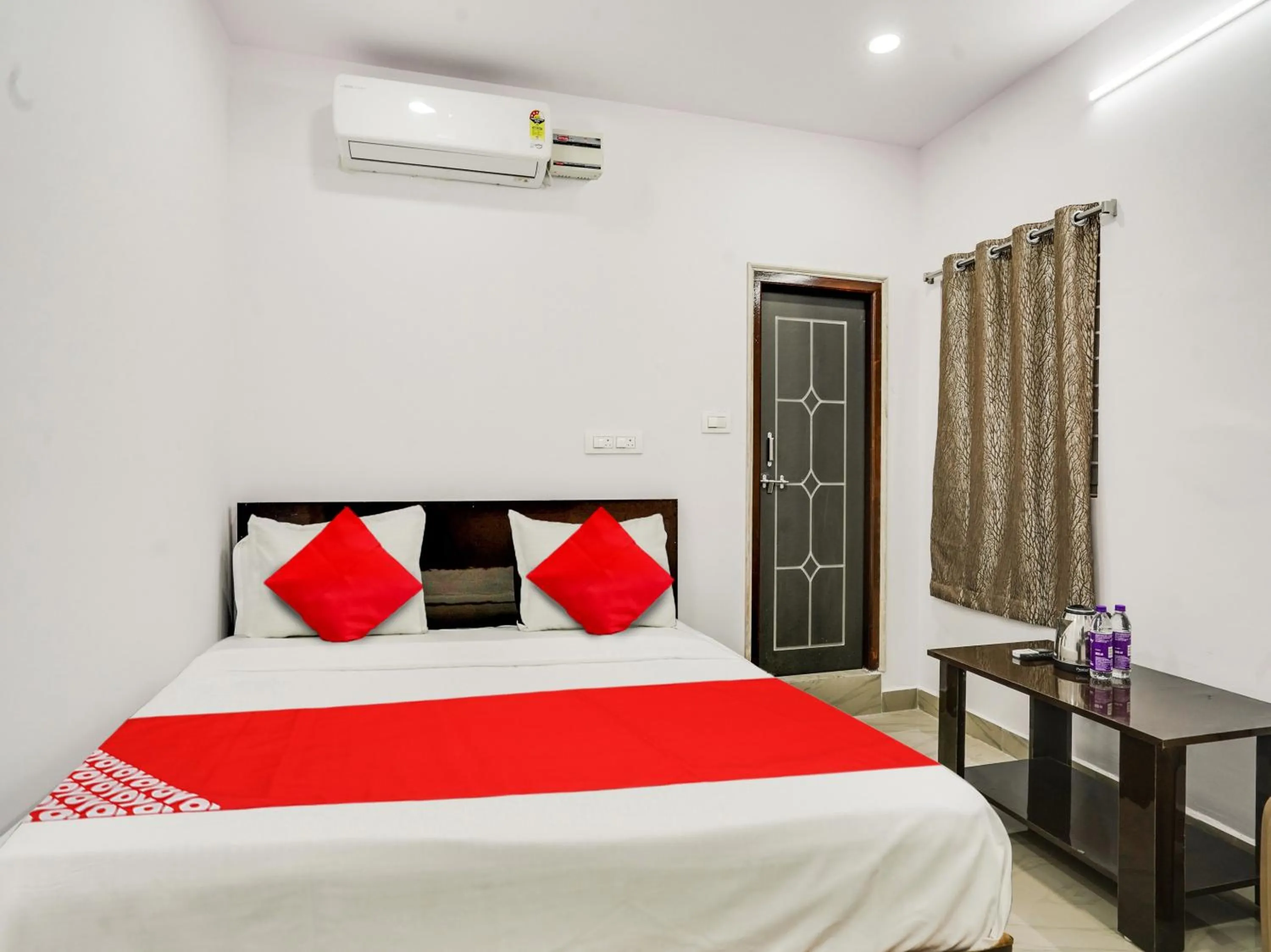 Bedroom, Bed in Hotel O by OYO Stay Happy