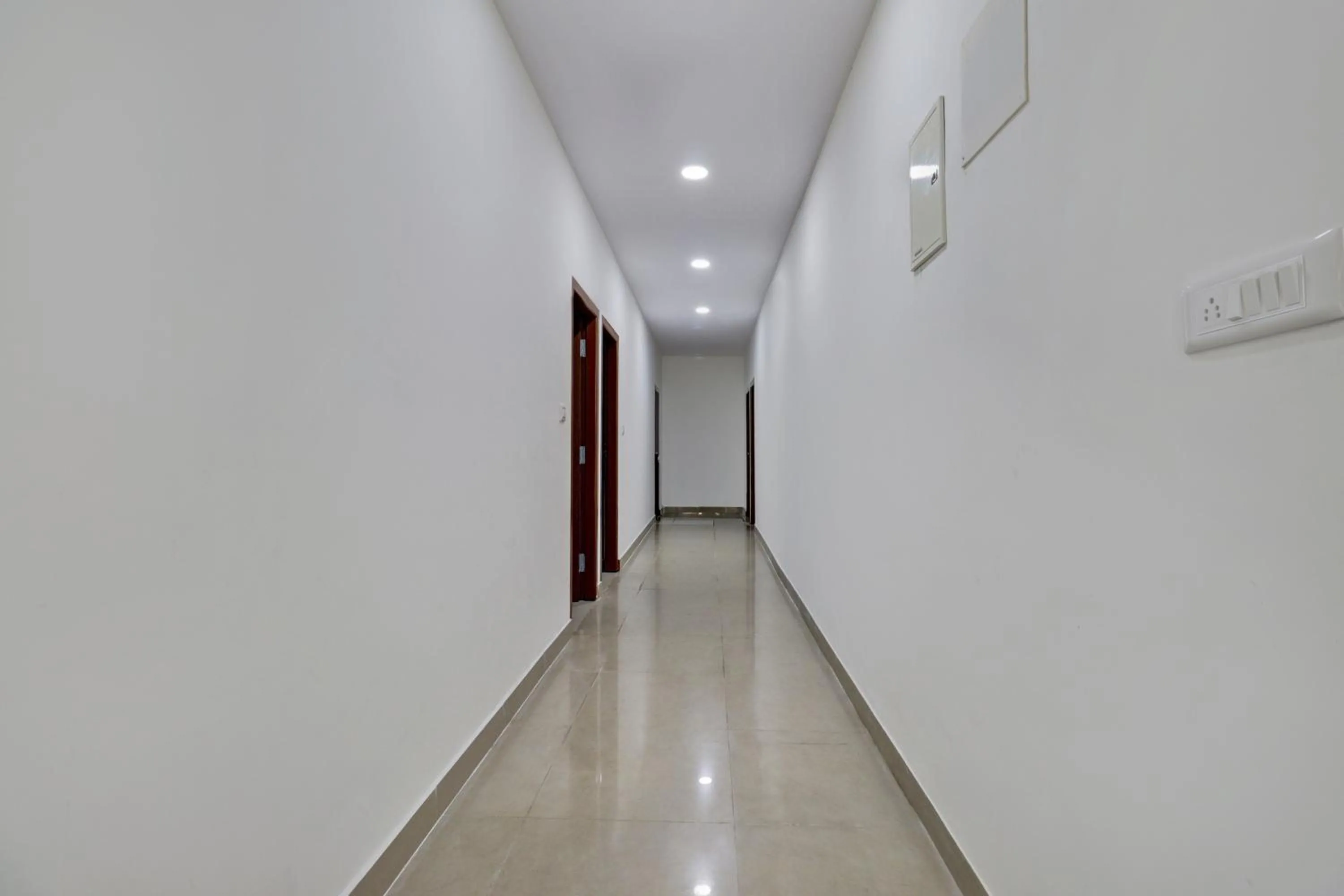 Hotel O Maruthi Paradise Netaji Udyanavana Park