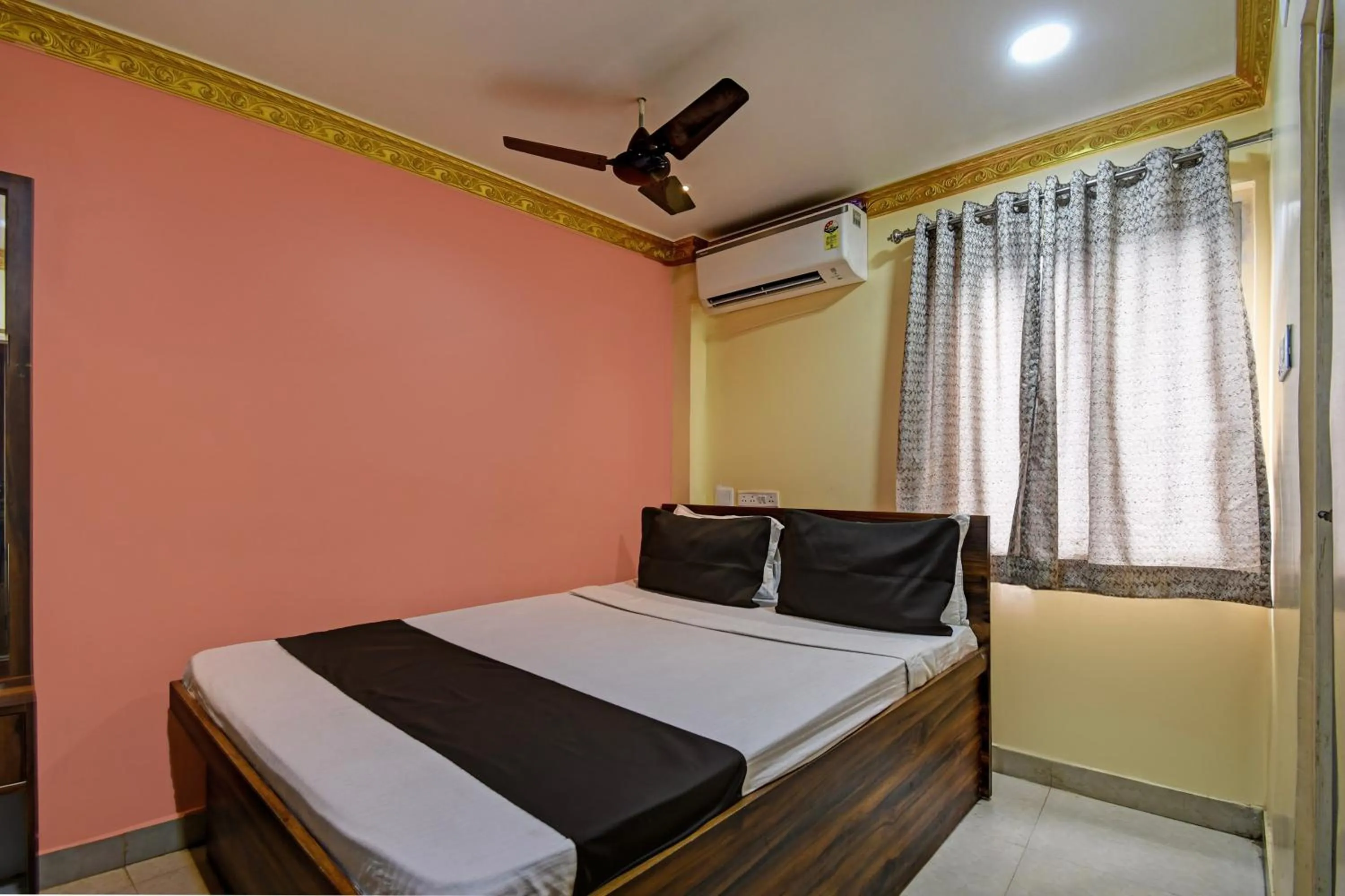 Bedroom, Bed in Hotel O Star View