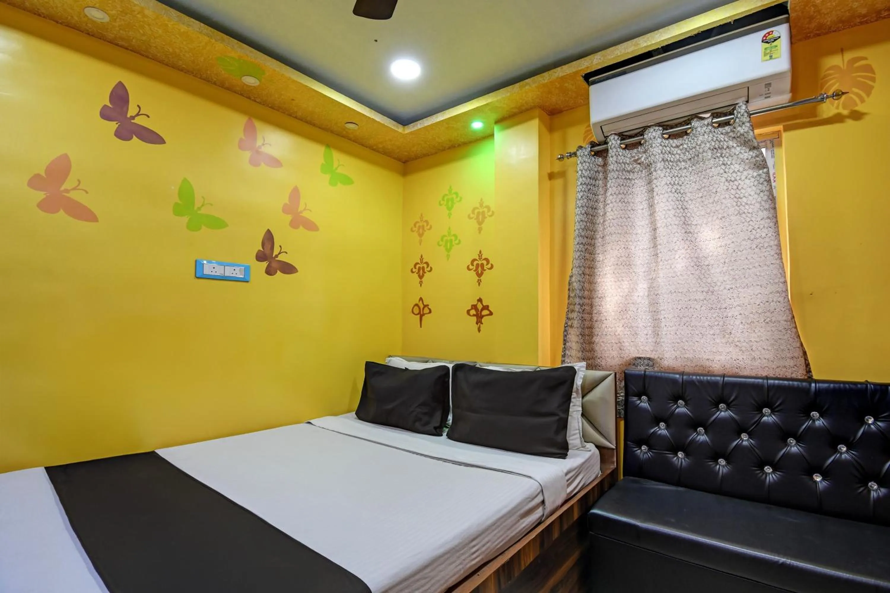 Bedroom, Bed in Hotel O Star View