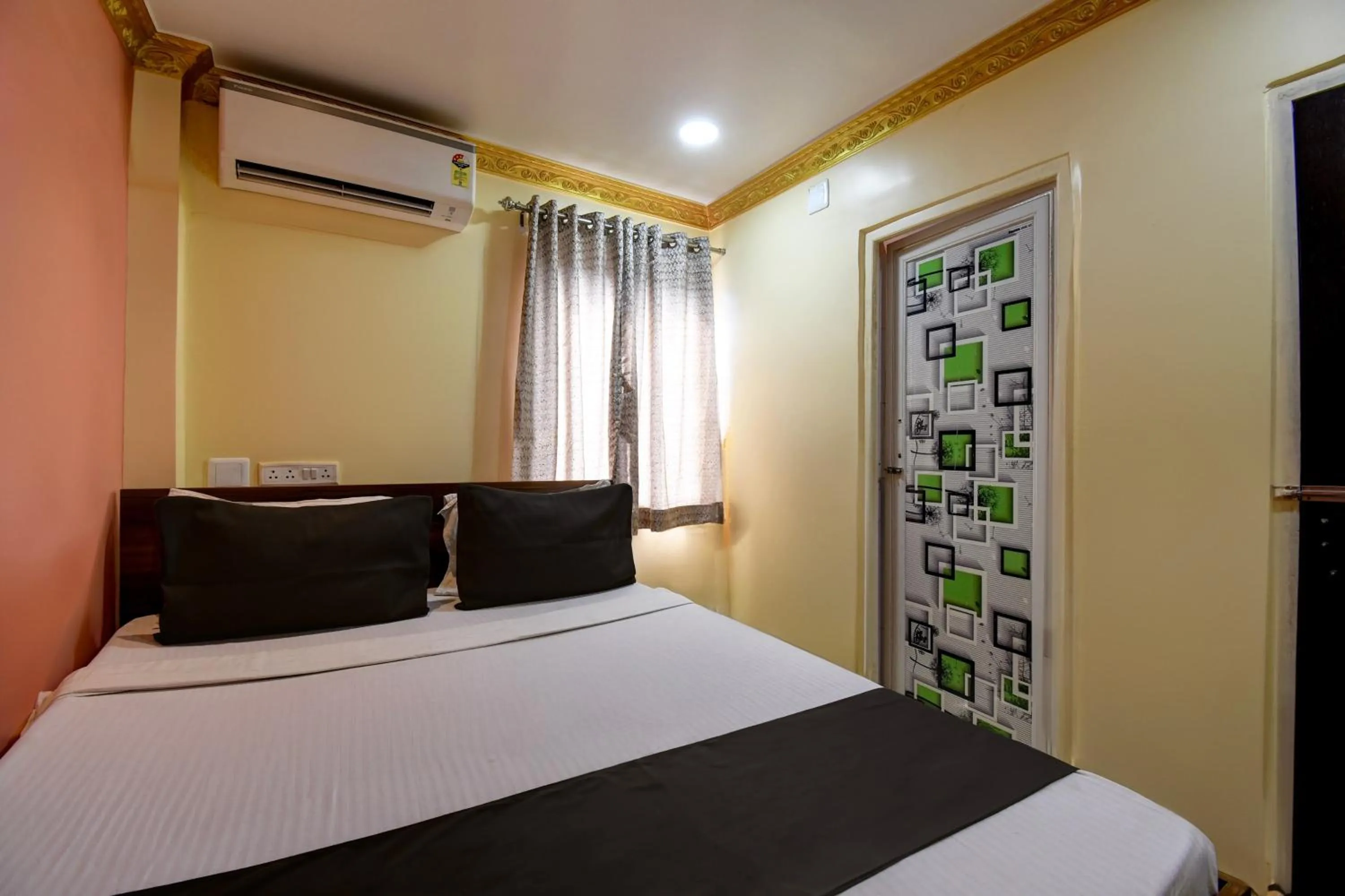 Bedroom, Bed in Hotel O Star View