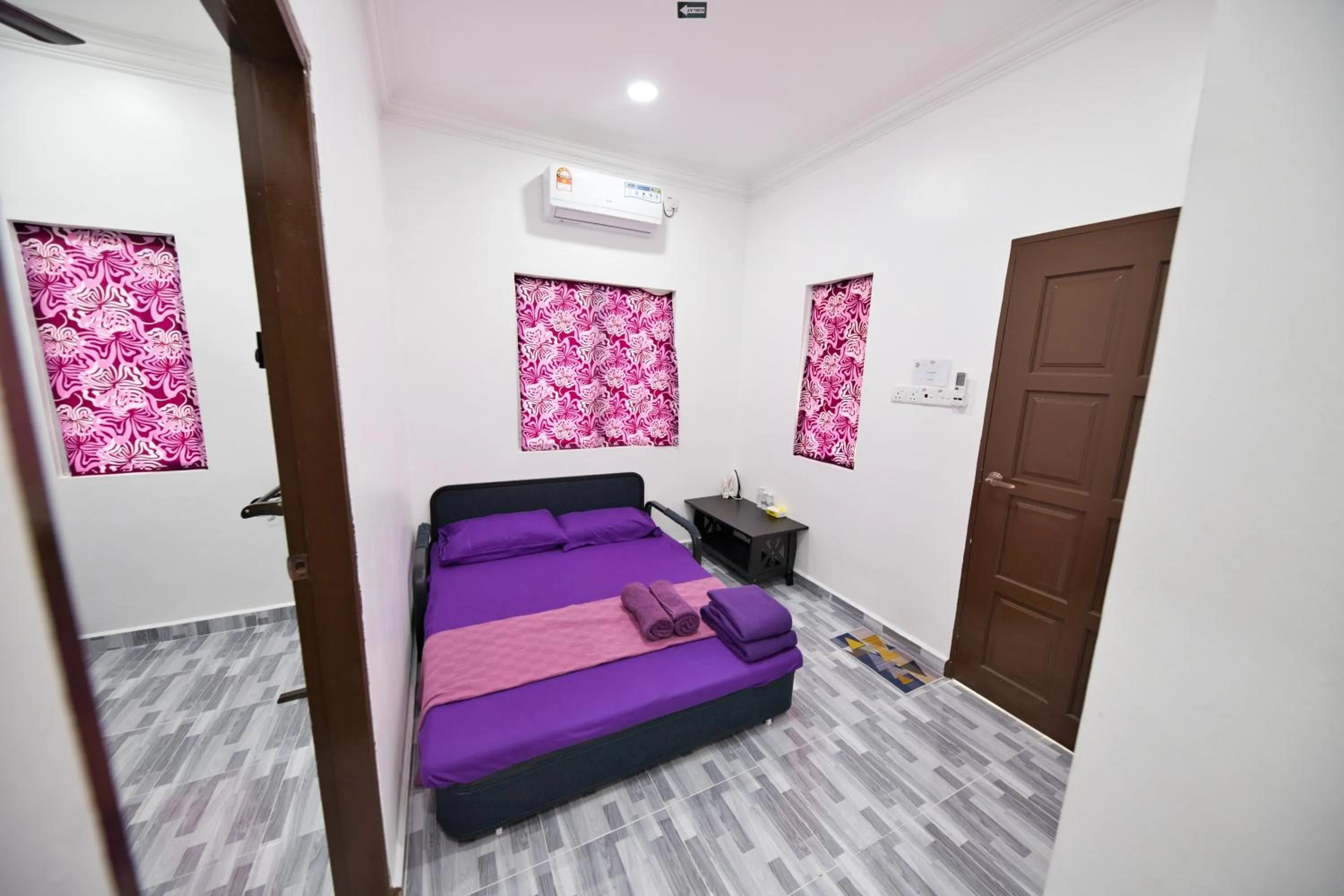 Bedroom in Hotel O Noor Arfa River Chalet