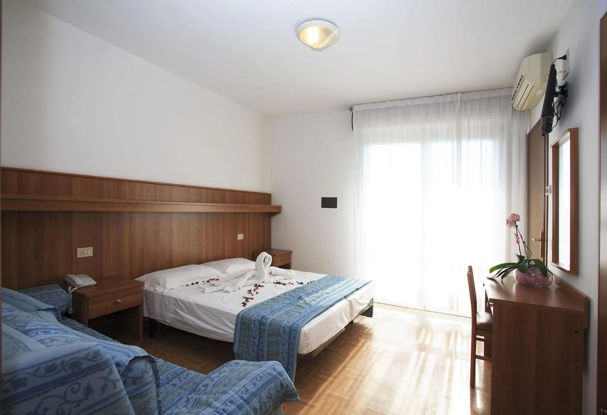 bunk bed in Hotel Aspe