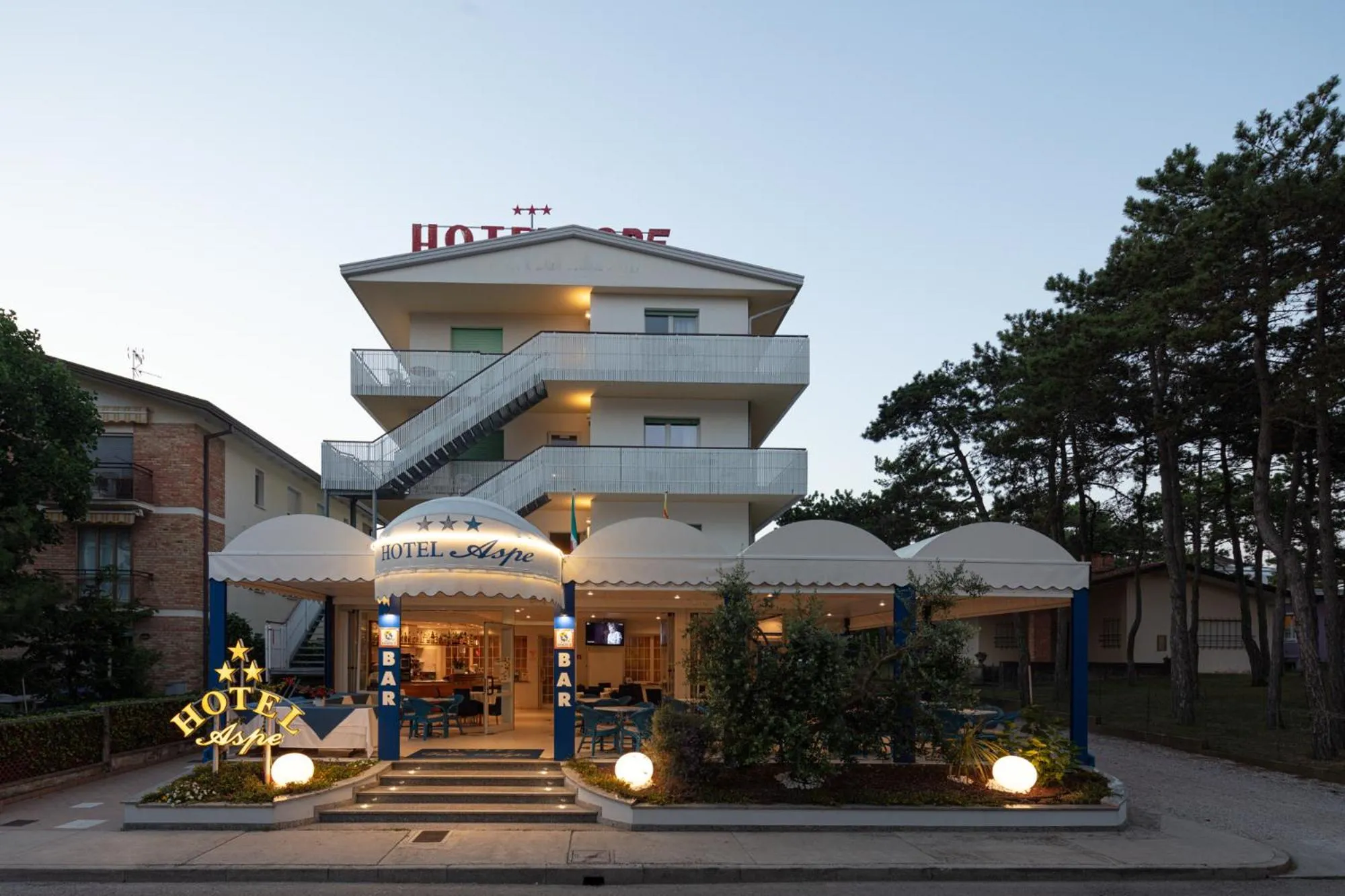 Property building in Hotel Aspe