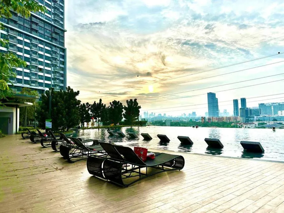 M Vertica KL City (Muji) by Veridian Suites