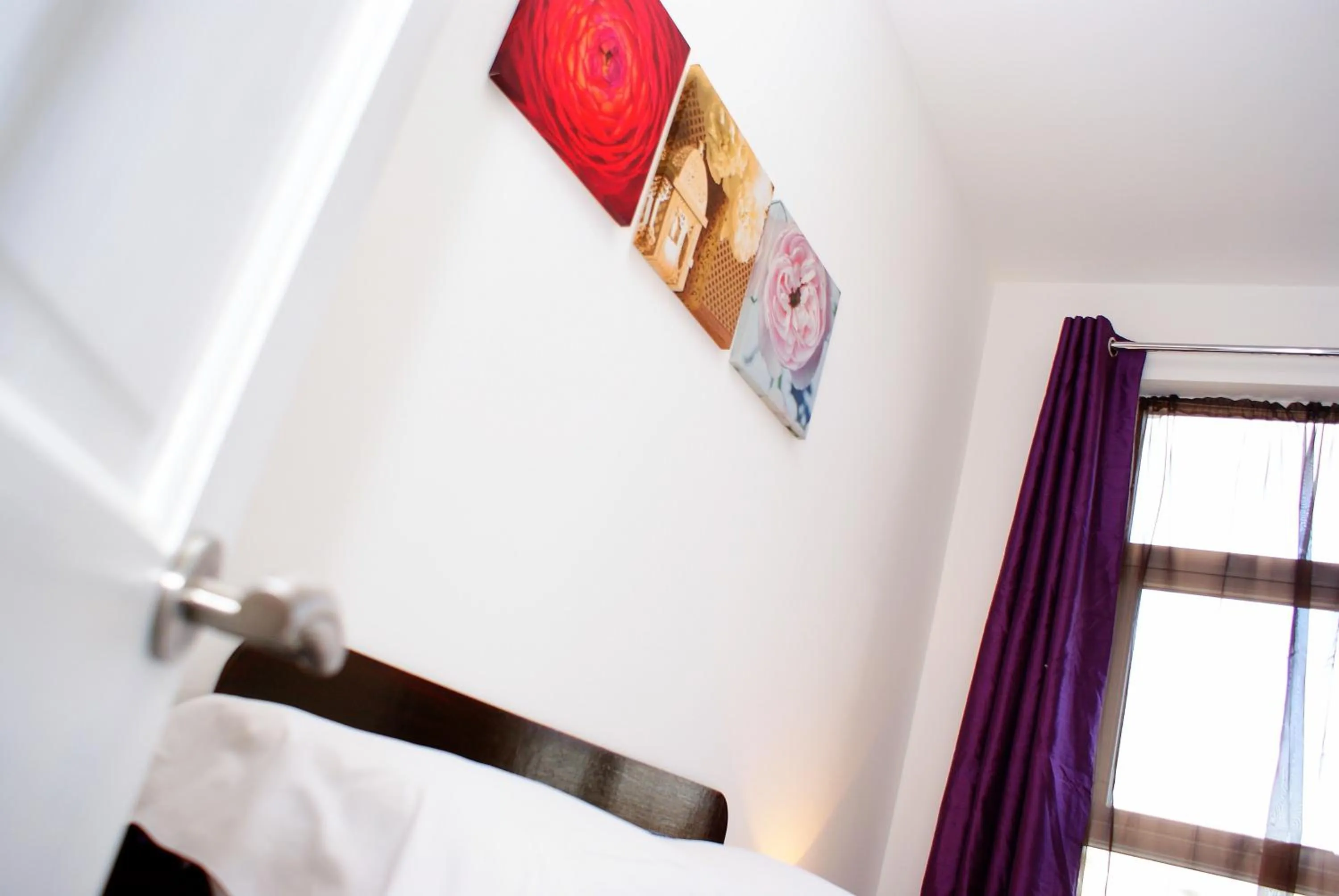 Decorative detail, Bed in The Hindes Hotel