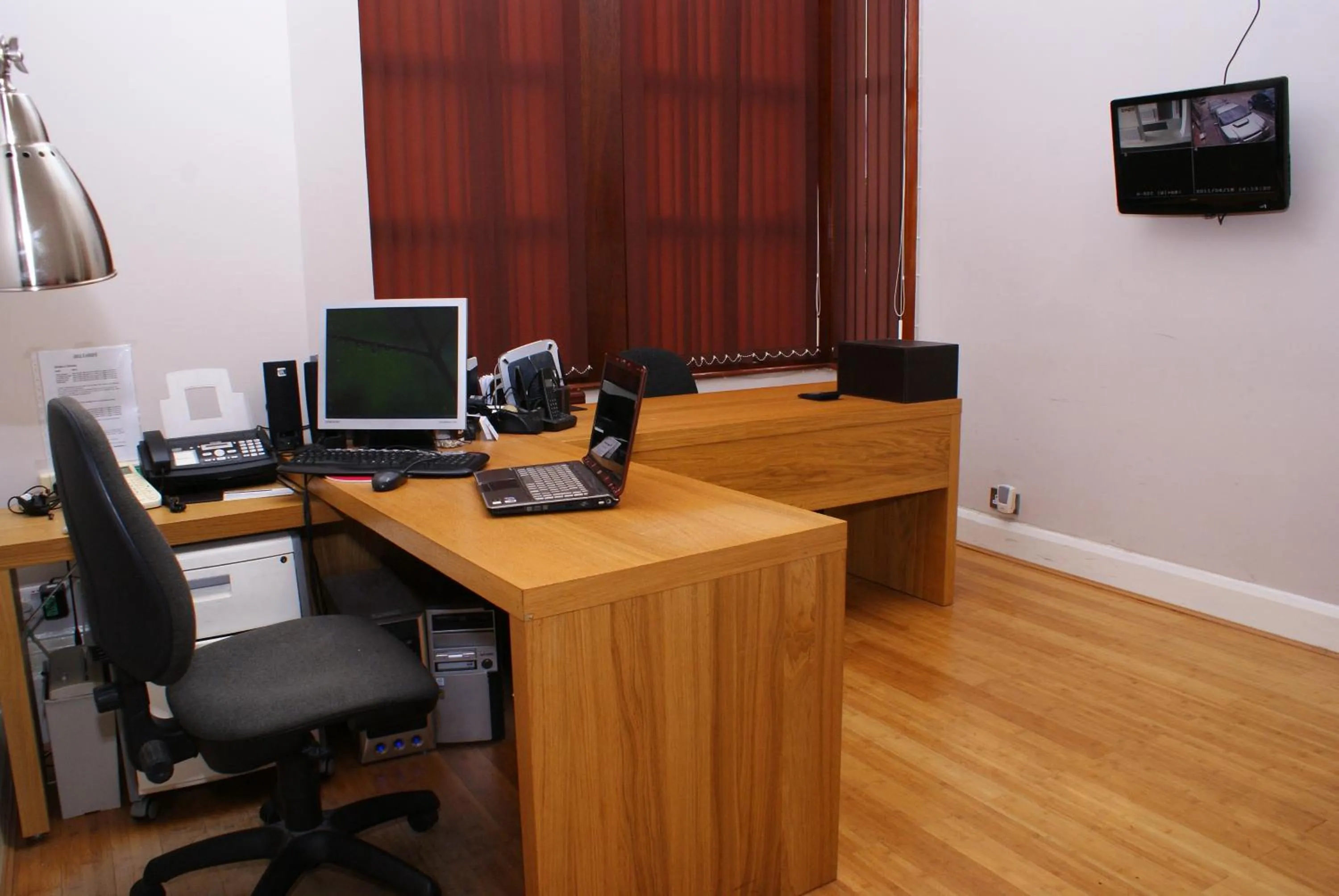 TV and multimedia in The Hindes Hotel