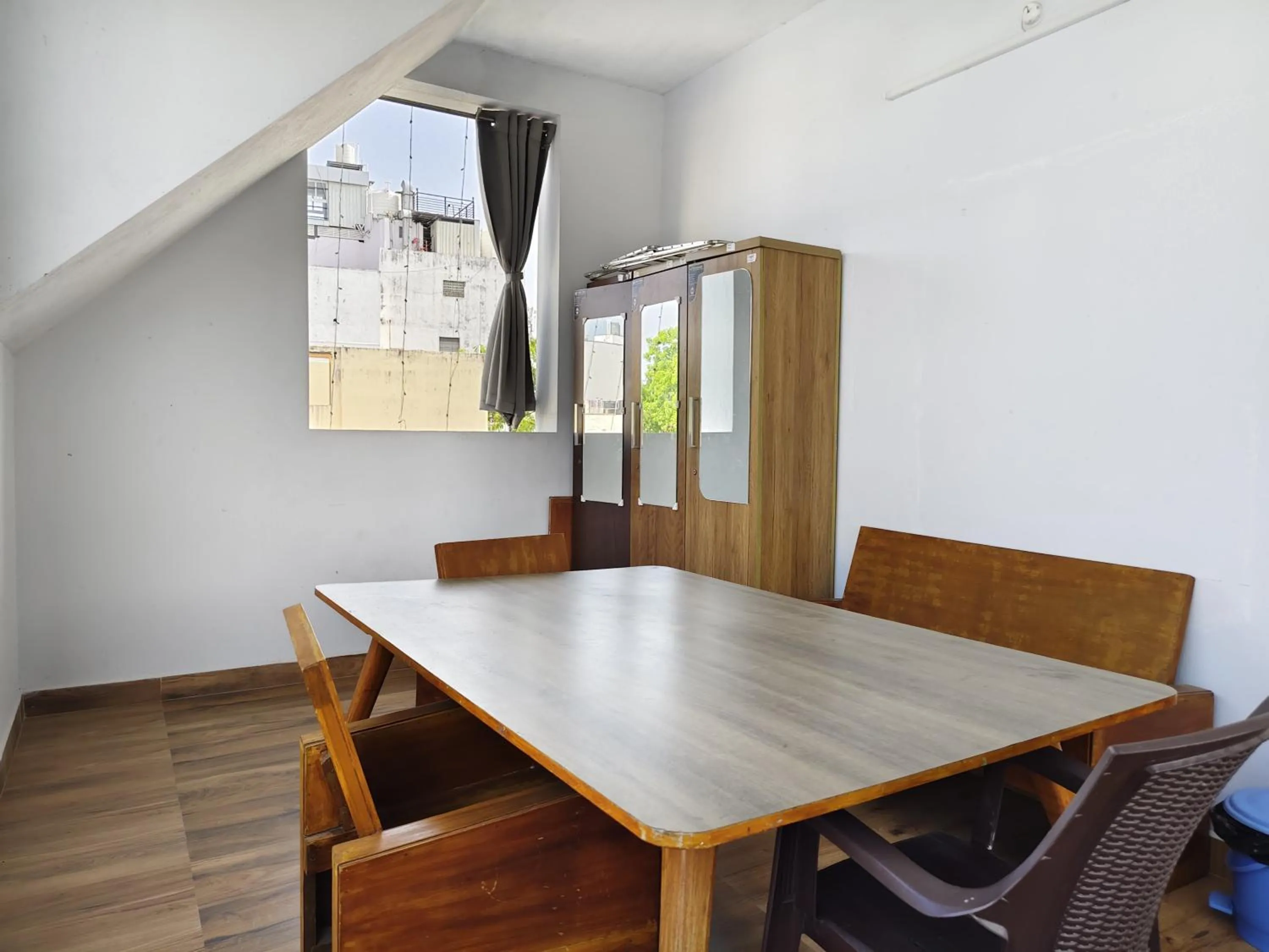 Dining area in Lax Residency, White Town, Pondicherry