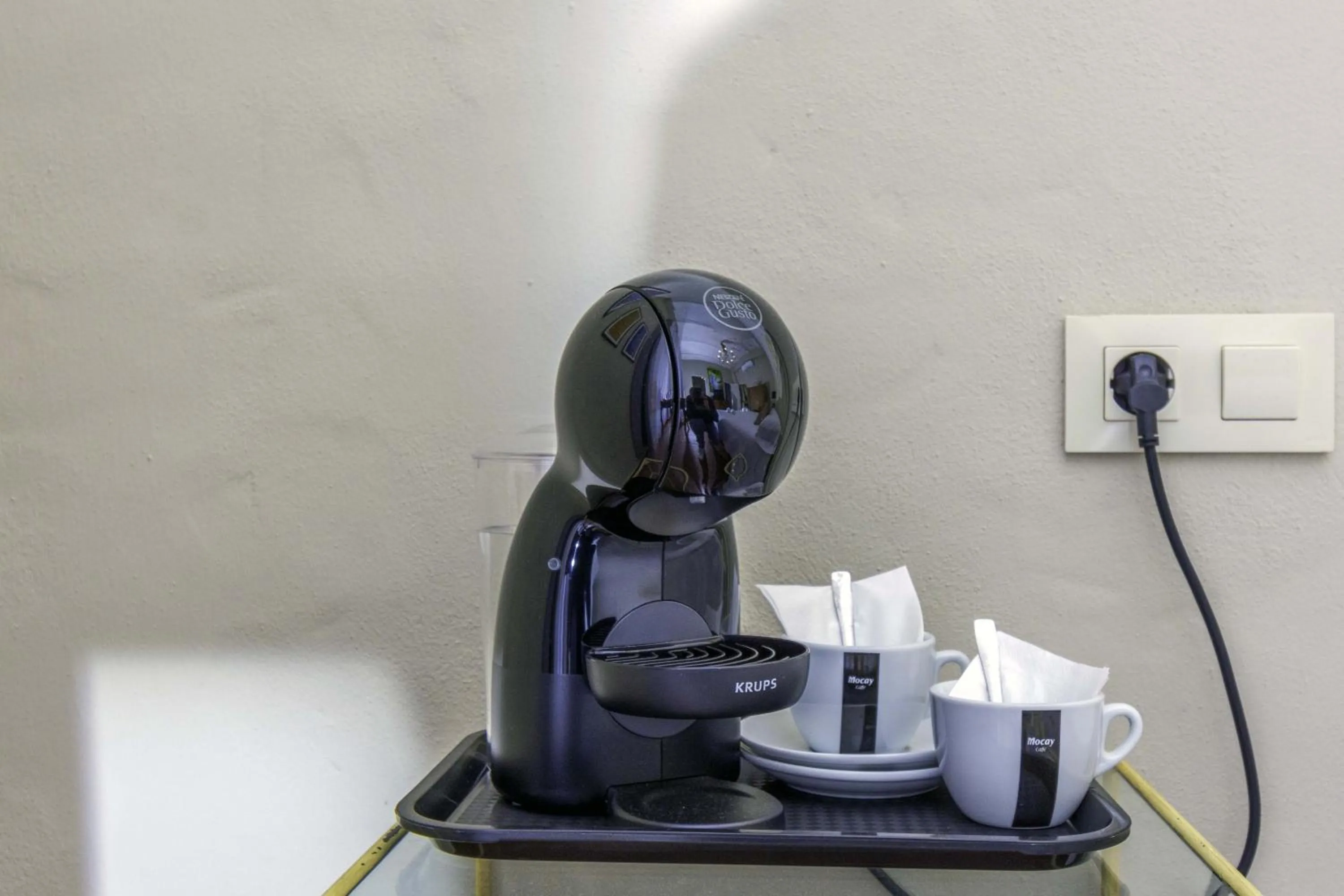 Coffee/tea facilities in Hotel Utopía