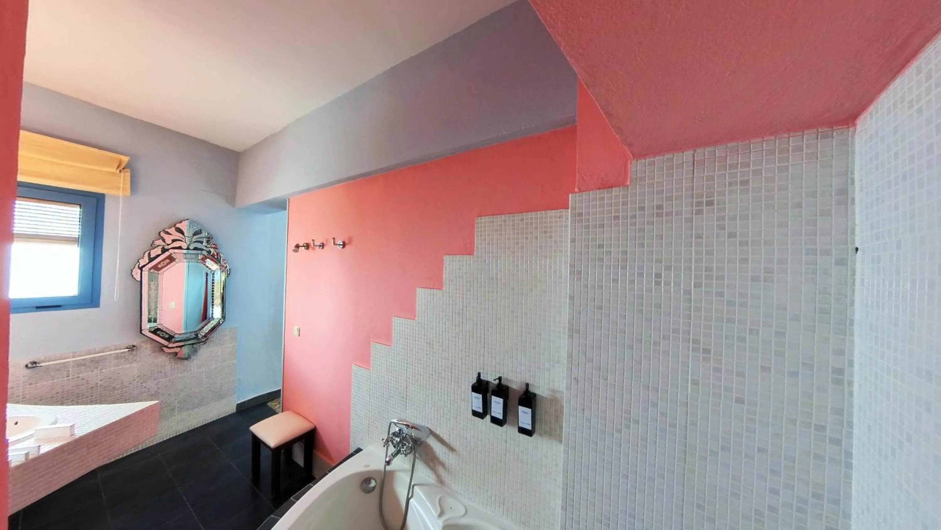 Bathroom in Hotel Utopía