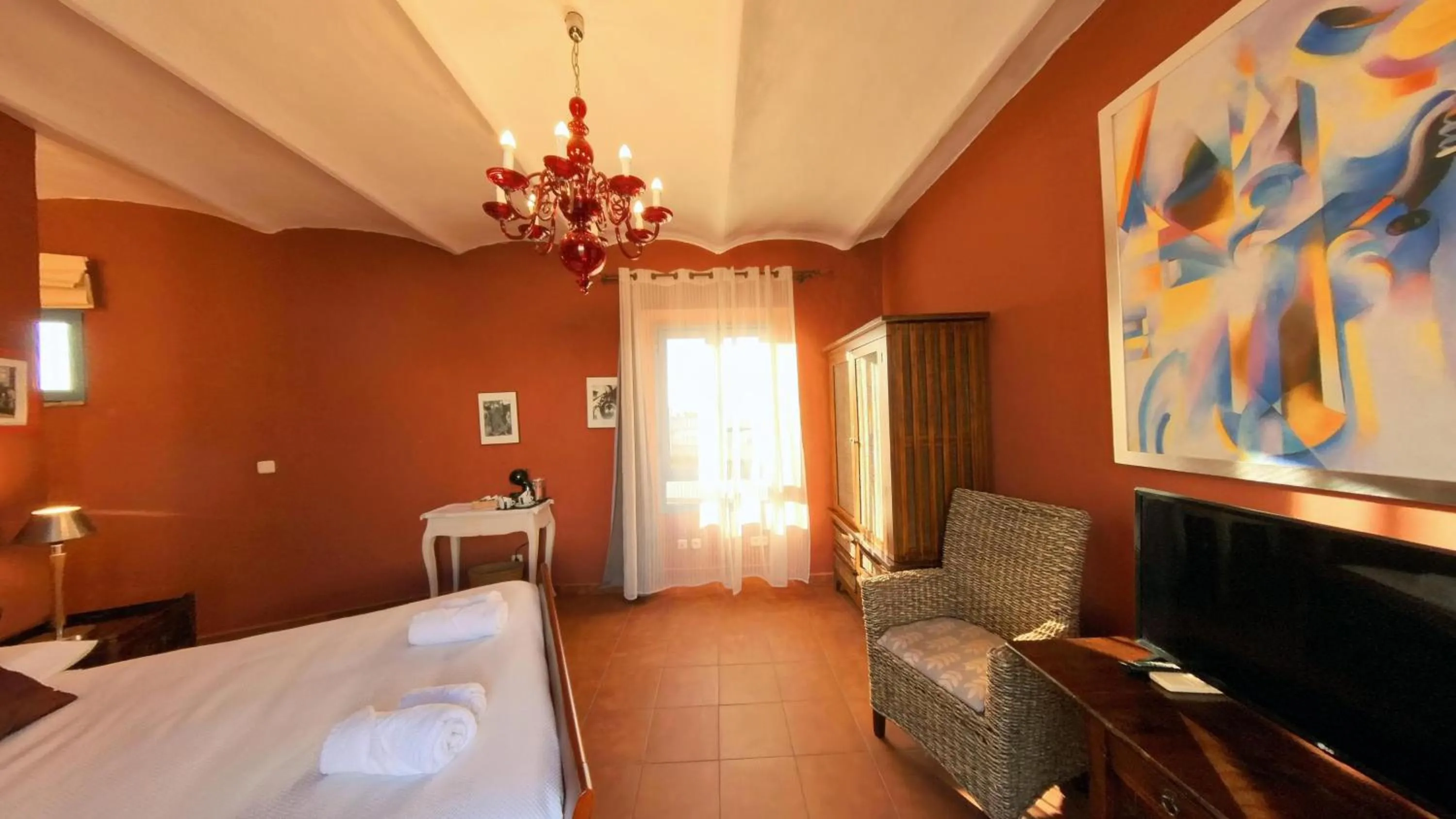 Photo of the whole room, Bed in Hotel Utopía