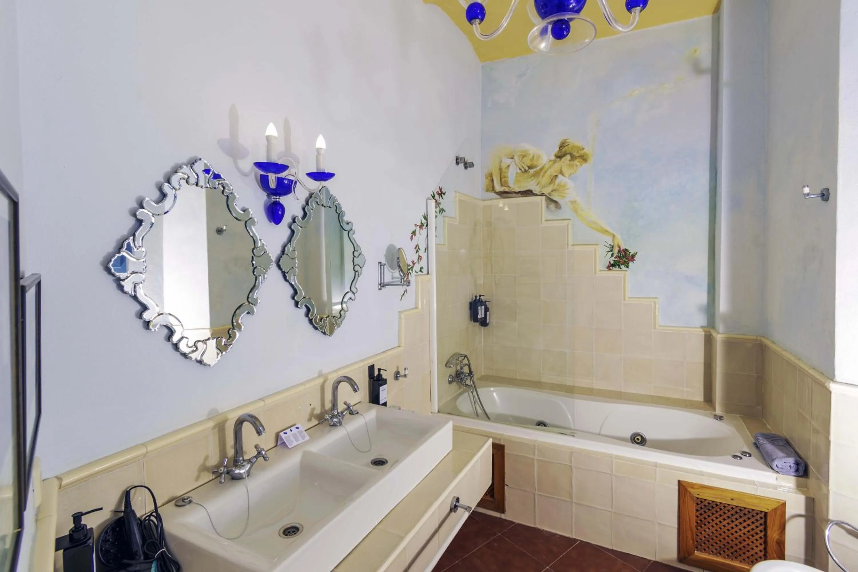 Bathroom in Hotel Utopía