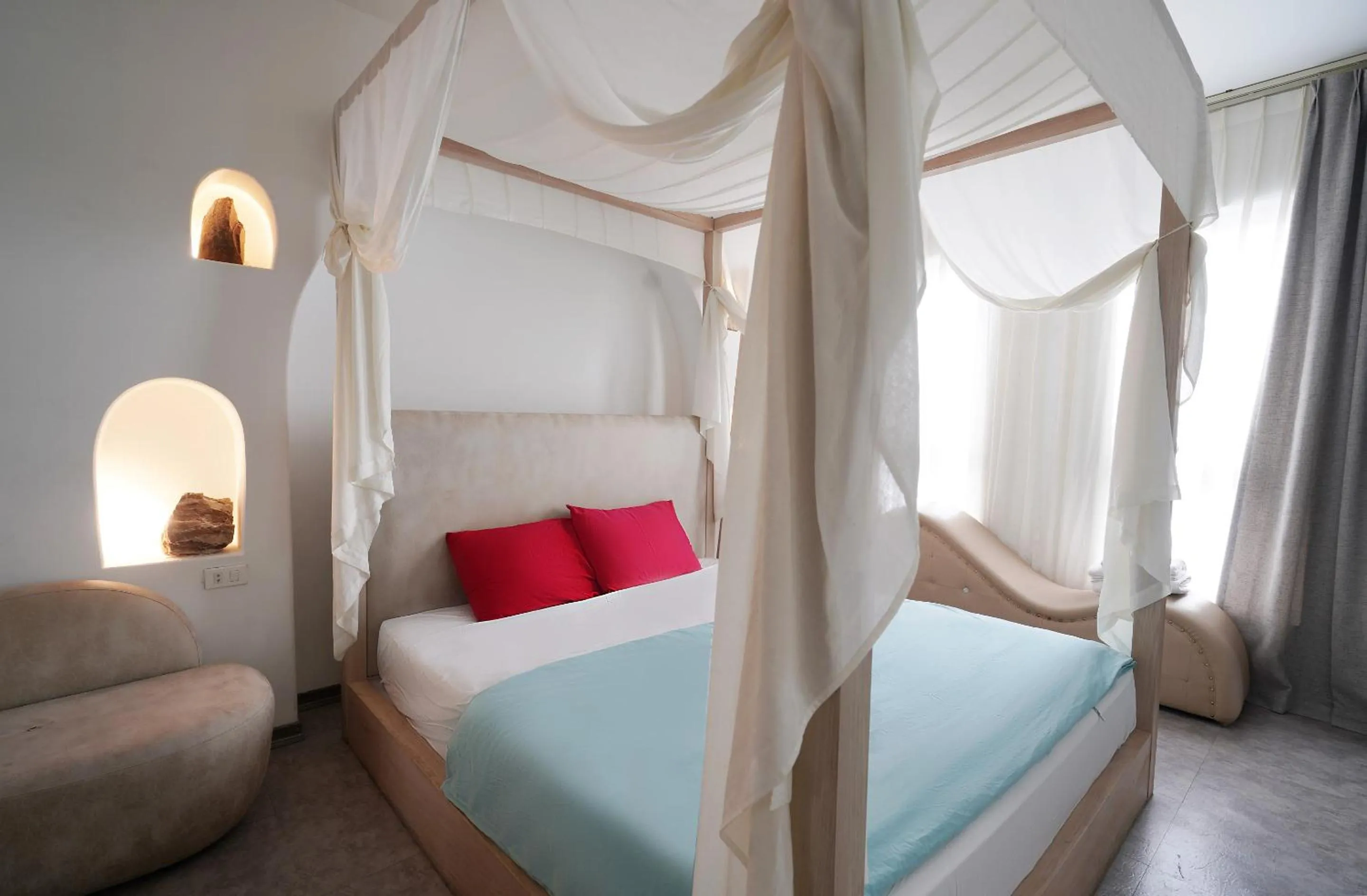 Bed in 69 Boutique by Minova