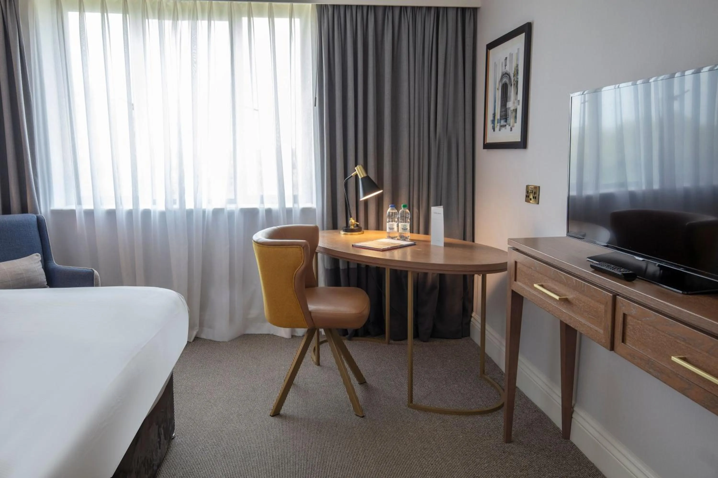 Bedroom, Bed in Oxford Belfry Hotel & Spa