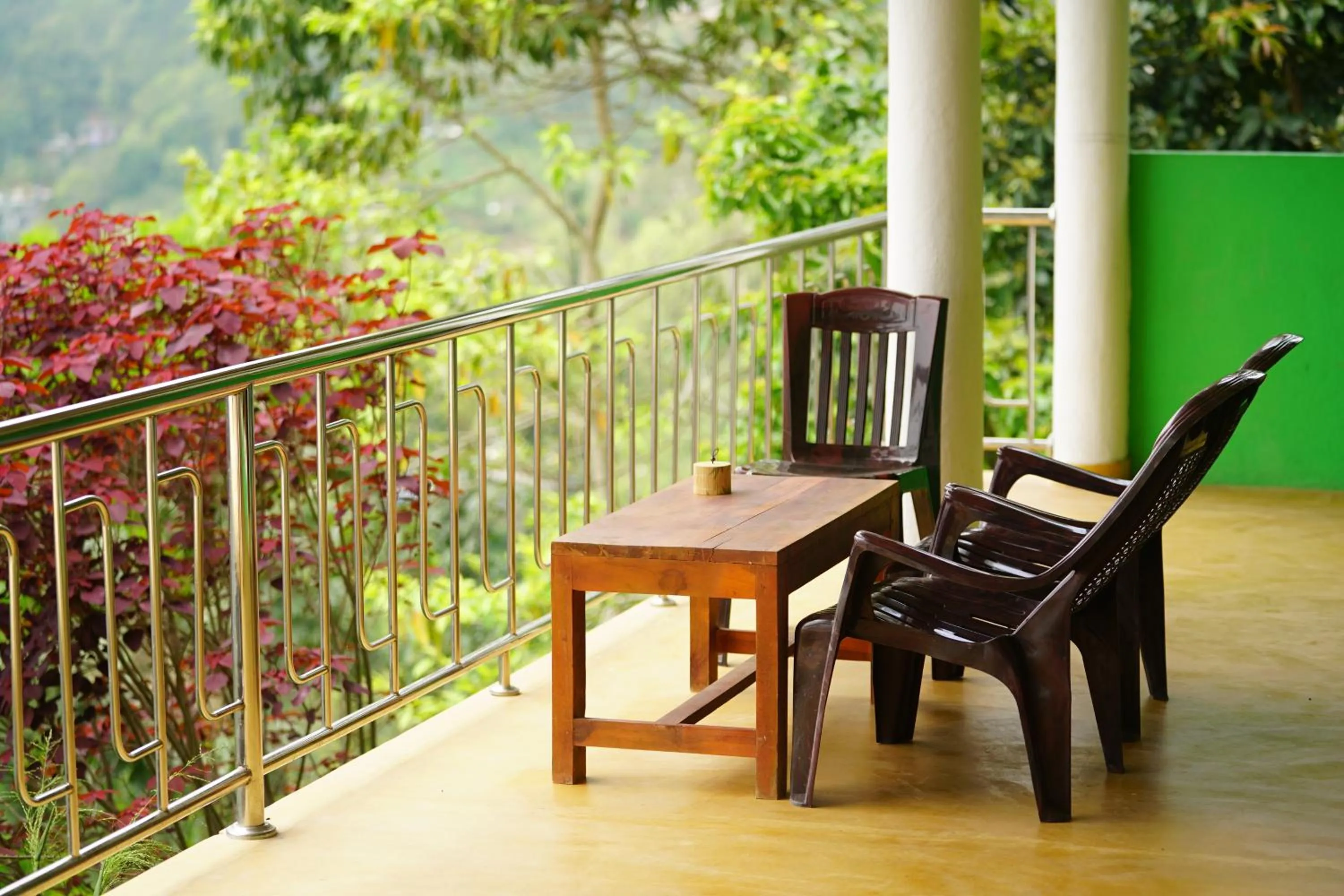 Seating area in Green Hill