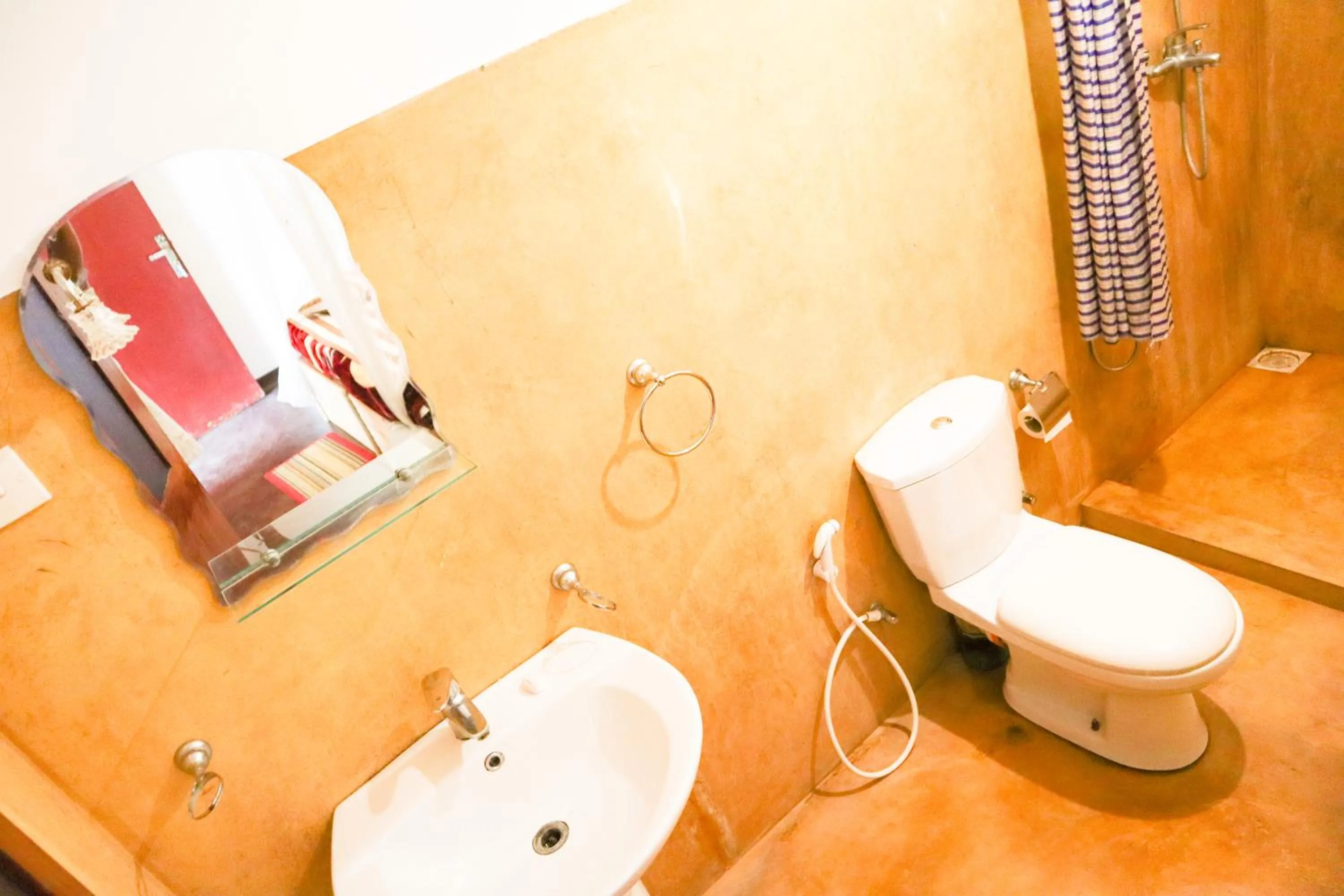 Bathroom in Green Hill