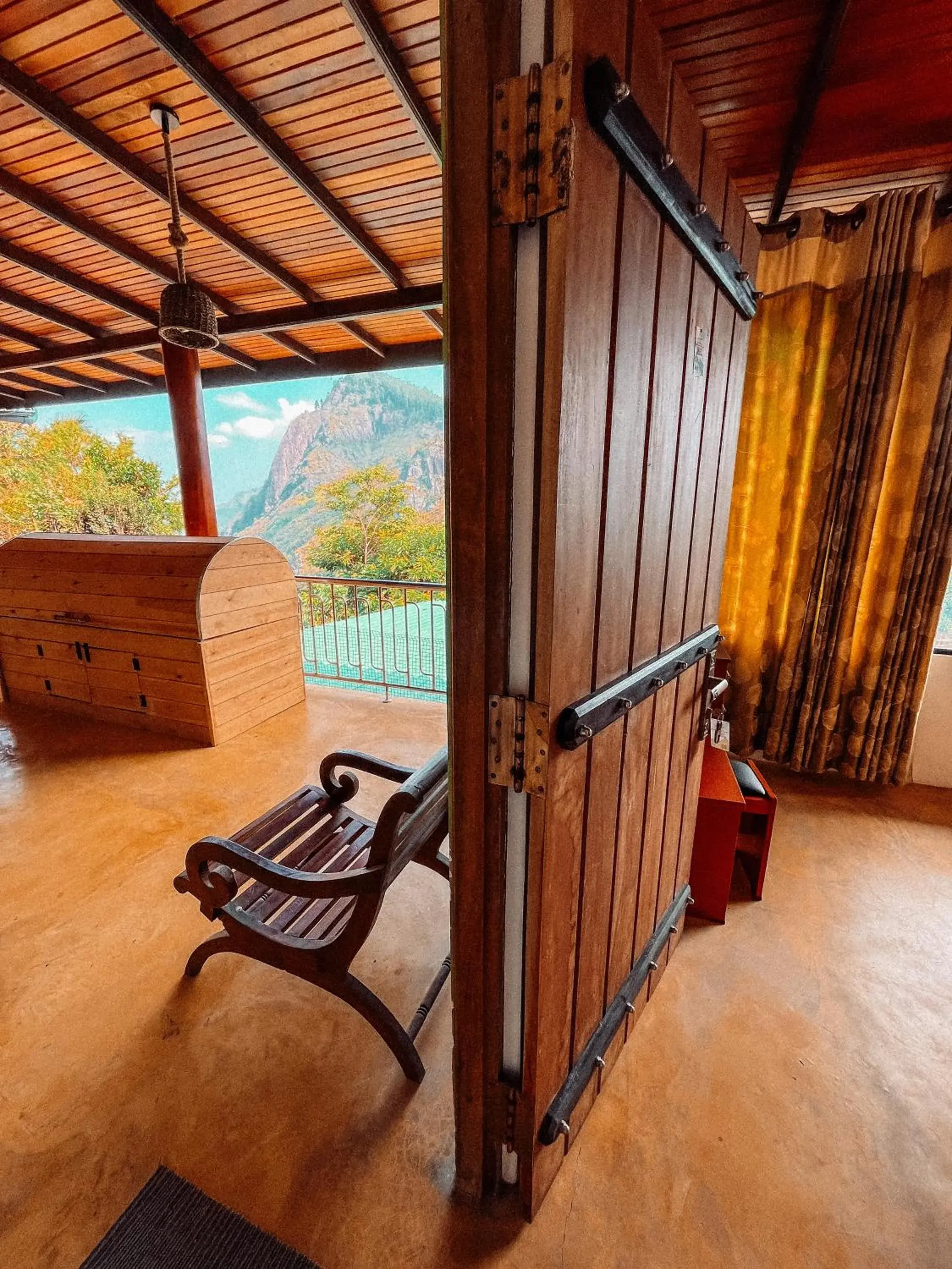 Deluxe Family Room in Green Hill Deluxe Family Room in Green Hill